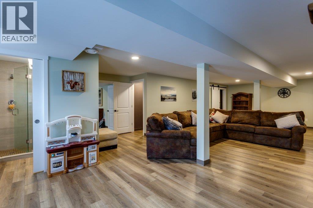 750 Firwood Road, Kelowna, British Columbia  V1Z 3V5 - Photo 48 - 10380848