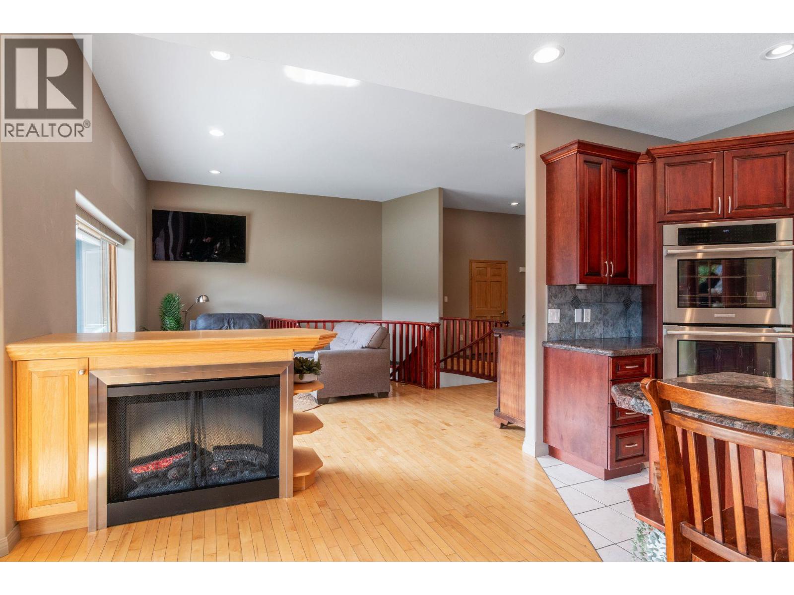 3918 Parri Road, Sorrento, British Columbia  V0E 2W0 - Photo 29 - 10380349