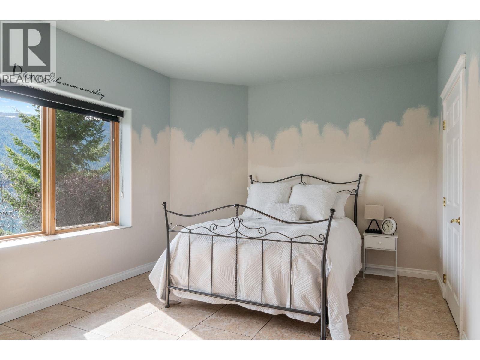 3918 Parri Road, Sorrento, British Columbia  V0E 2W0 - Photo 49 - 10380349