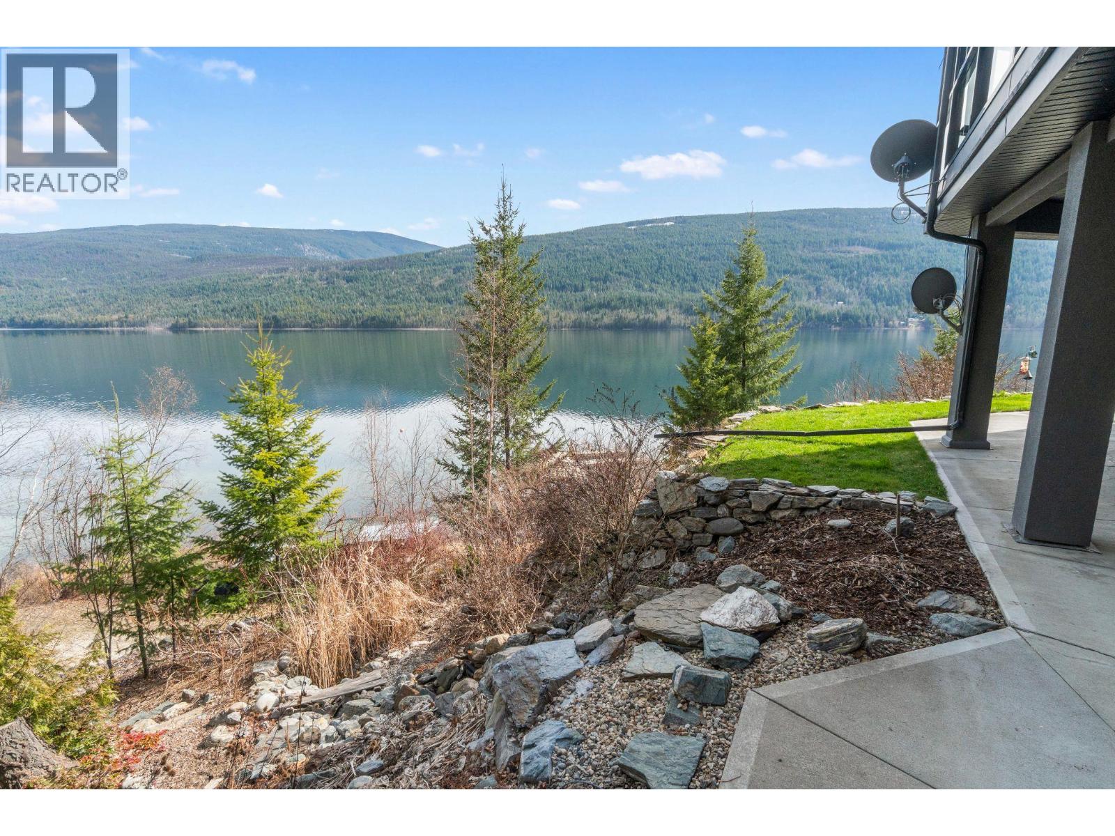 3918 Parri Road, Sorrento, British Columbia  V0E 2W0 - Photo 62 - 10380349