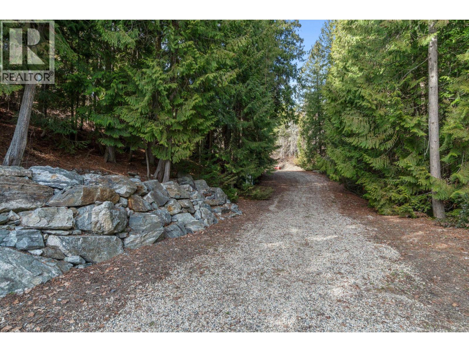 3918 Parri Road, Sorrento, British Columbia  V0E 2W0 - Photo 69 - 10380349