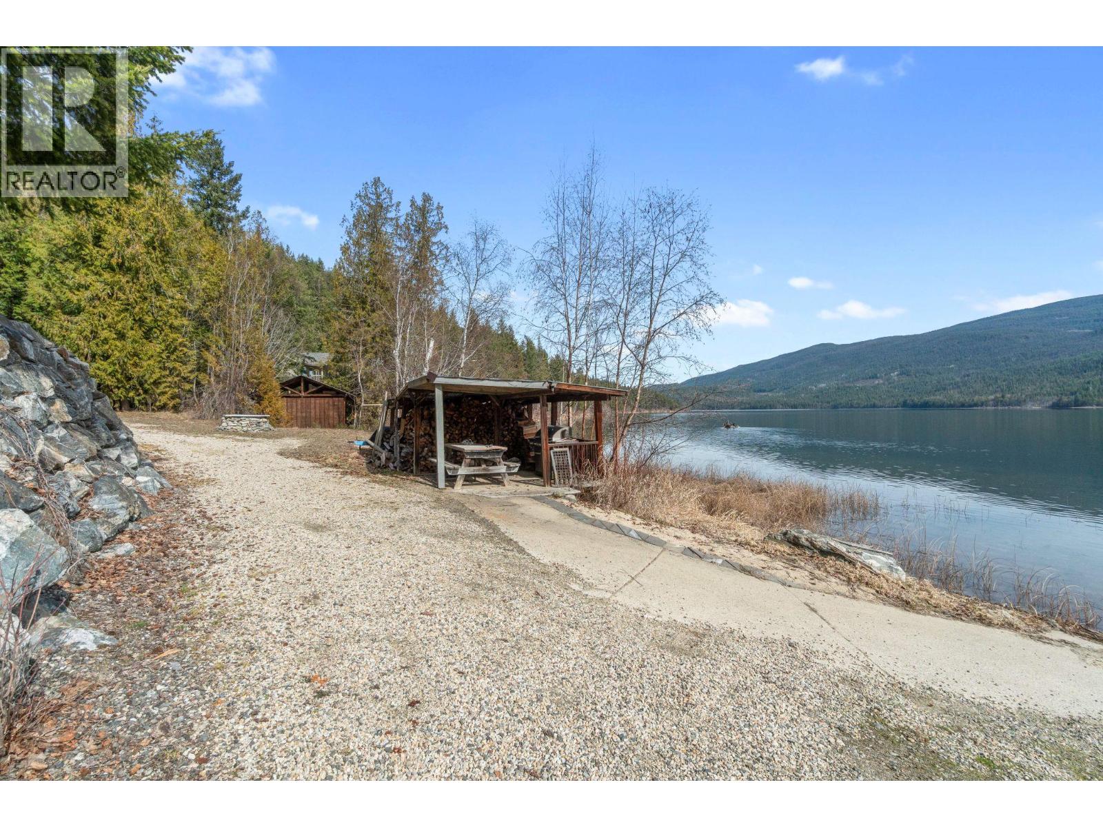 3918 Parri Road, Sorrento, British Columbia  V0E 2W0 - Photo 70 - 10380349