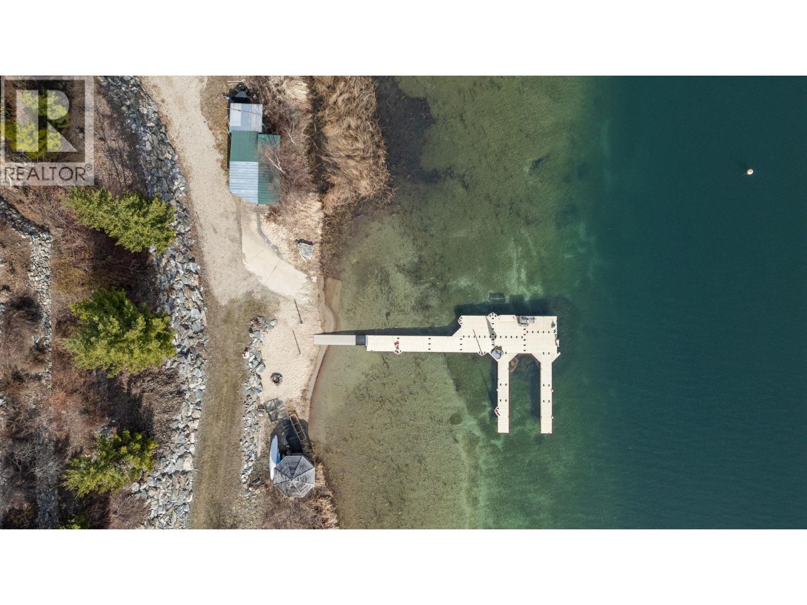 3918 Parri Road, Sorrento, British Columbia  V0E 2W0 - Photo 75 - 10380349