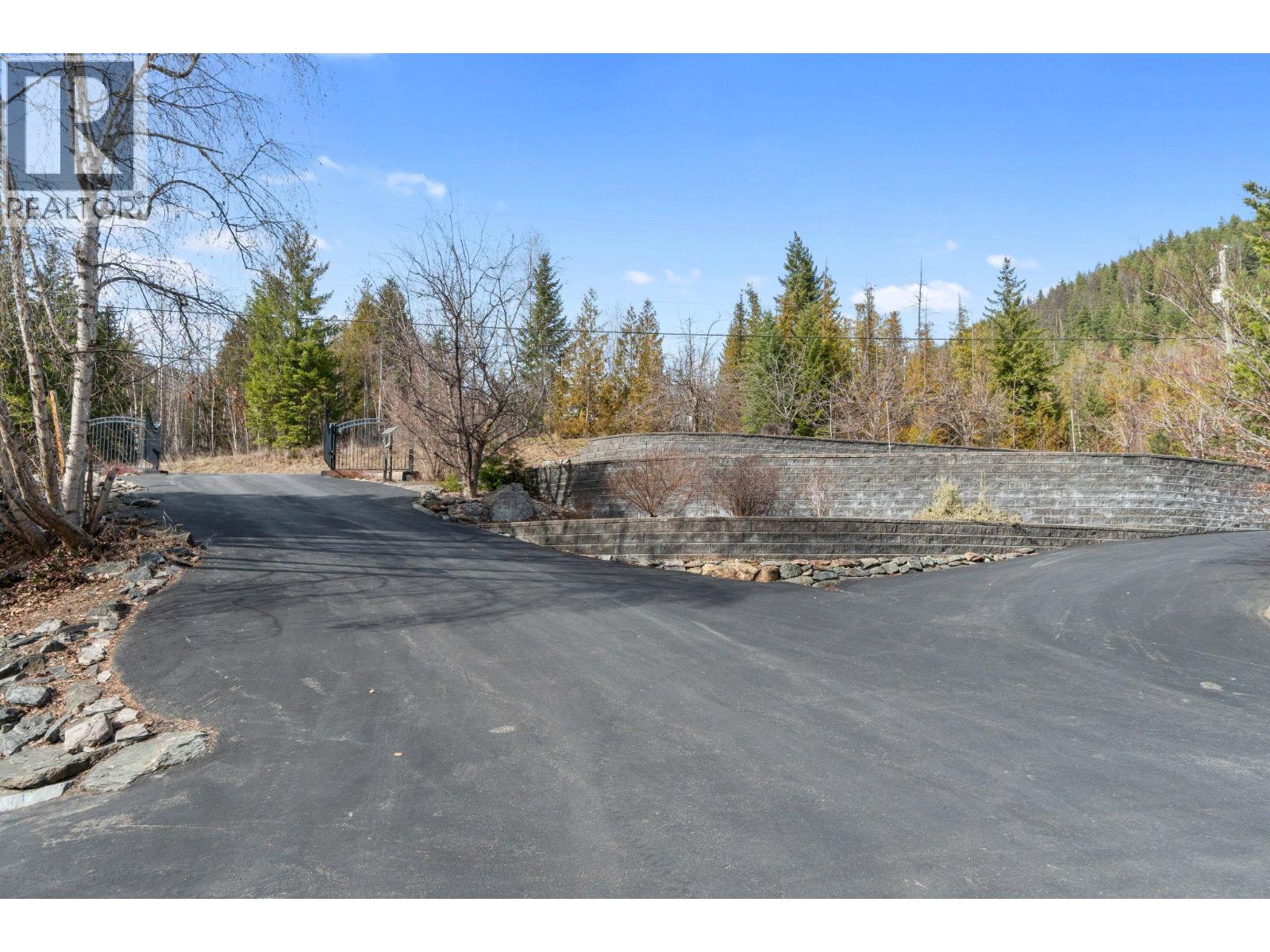 3918 Parri Road, Sorrento, British Columbia  V0E 2W0 - Photo 79 - 10380349