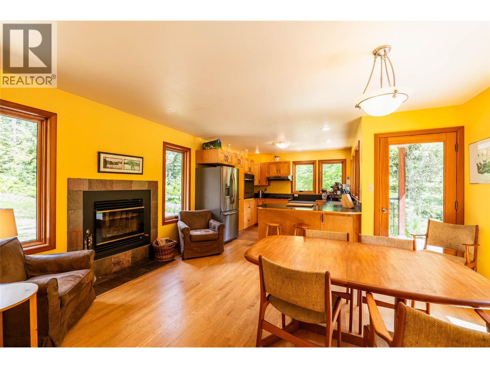 3675 Thompson Road, Bonnington Falls, British Columbia  V0G 2G3 - Photo 12 - 10380816