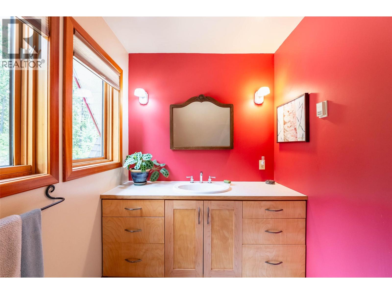 3675 Thompson Road, Bonnington Falls, British Columbia  V0G 2G3 - Photo 33 - 10380816