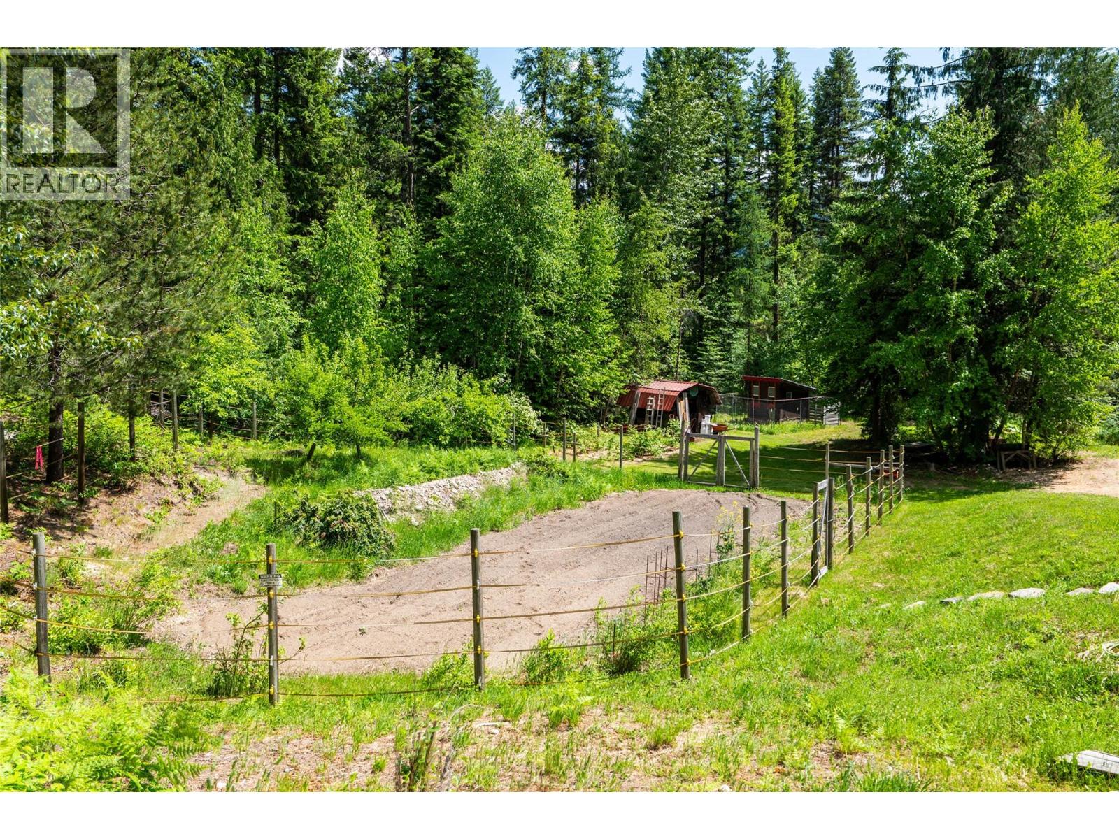 3675 Thompson Road, Bonnington Falls, British Columbia  V0G 2G3 - Photo 48 - 10380816