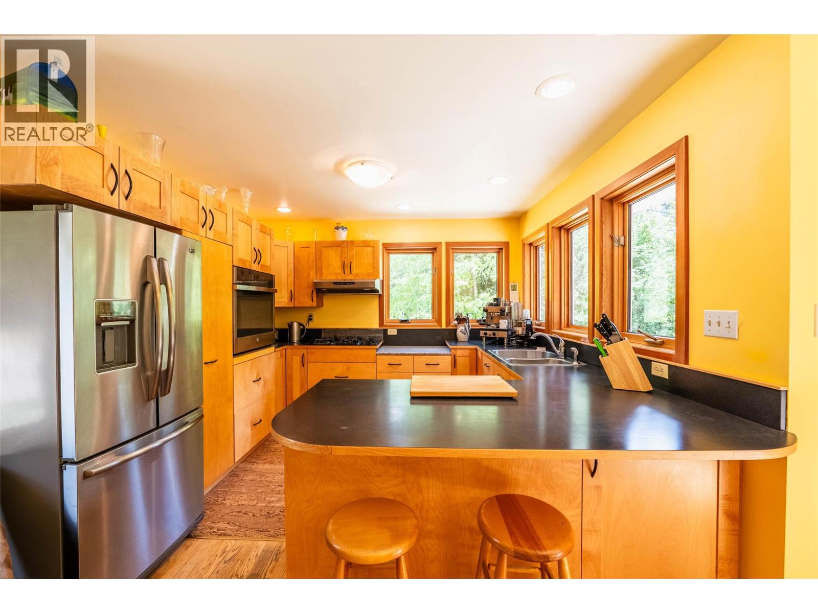 3675 Thompson Road, Bonnington Falls, British Columbia  V0G 2G3 - Photo 6 - 10380816