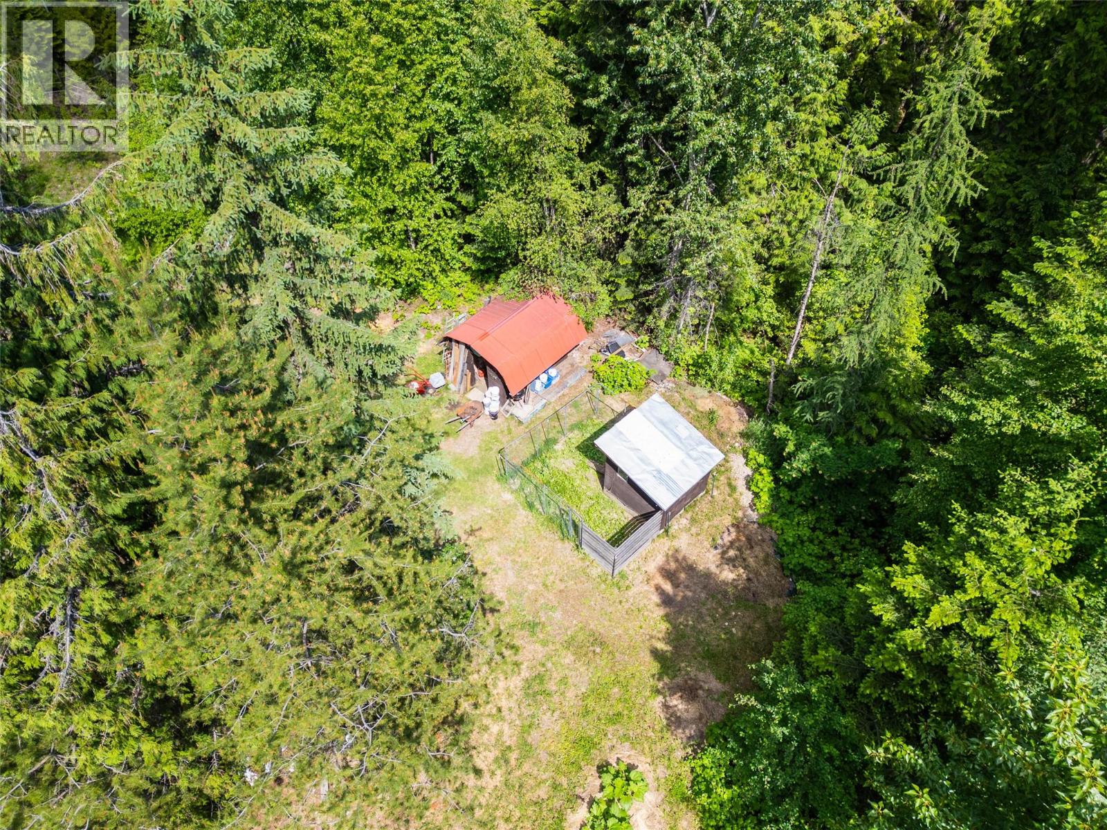 3675 Thompson Road, Bonnington Falls, British Columbia  V0G 2G3 - Photo 75 - 10380816