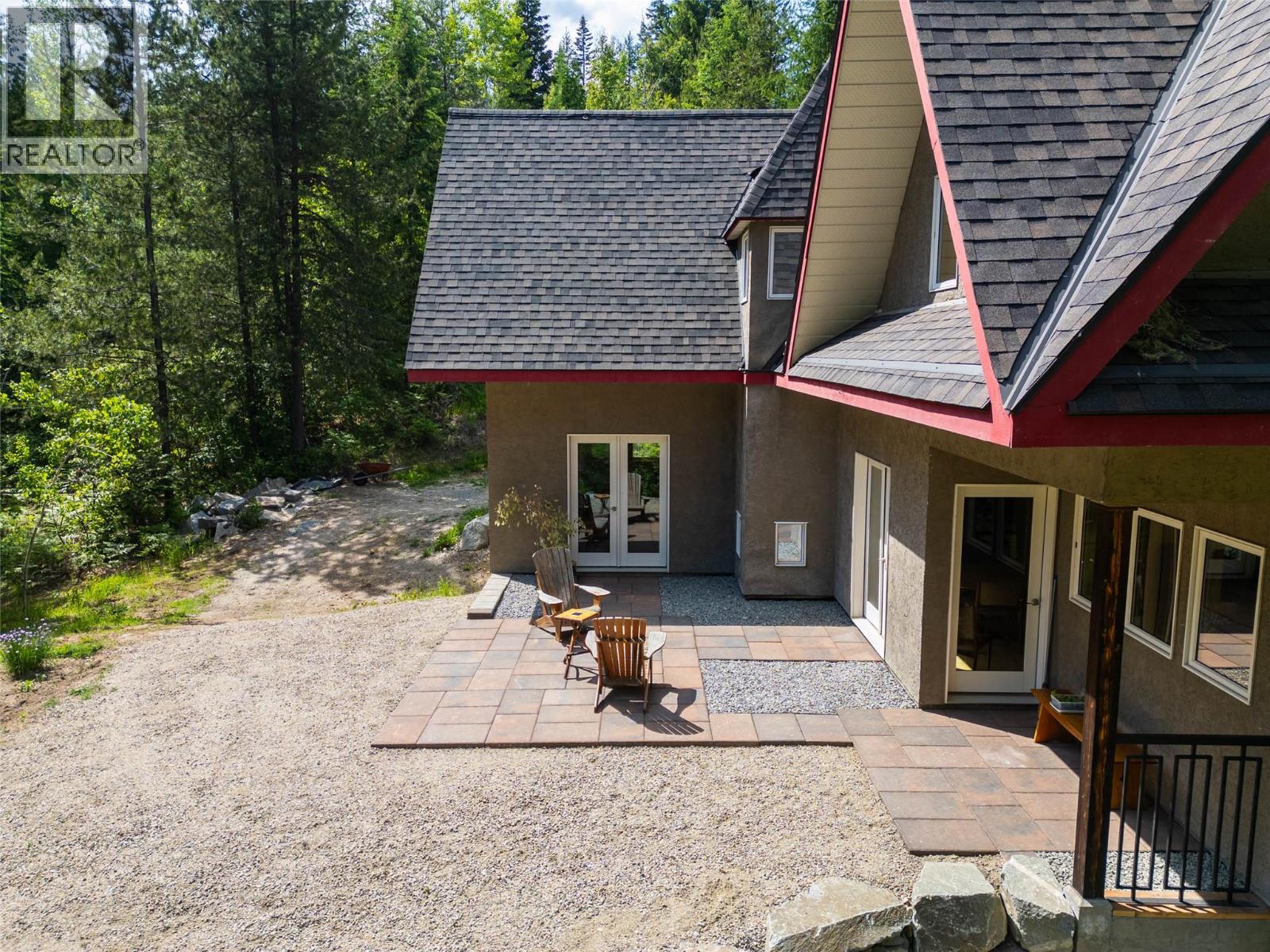 3675 Thompson Road, Bonnington Falls, British Columbia  V0G 2G3 - Photo 78 - 10380816