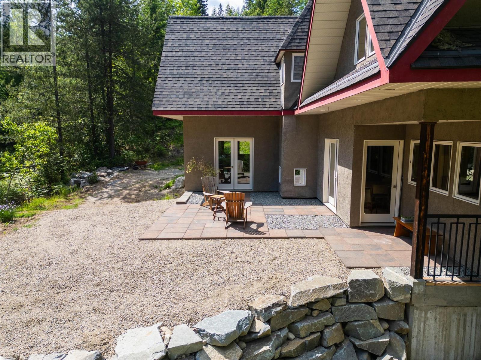 3675 Thompson Road, Bonnington Falls, British Columbia  V0G 2G3 - Photo 79 - 10380816