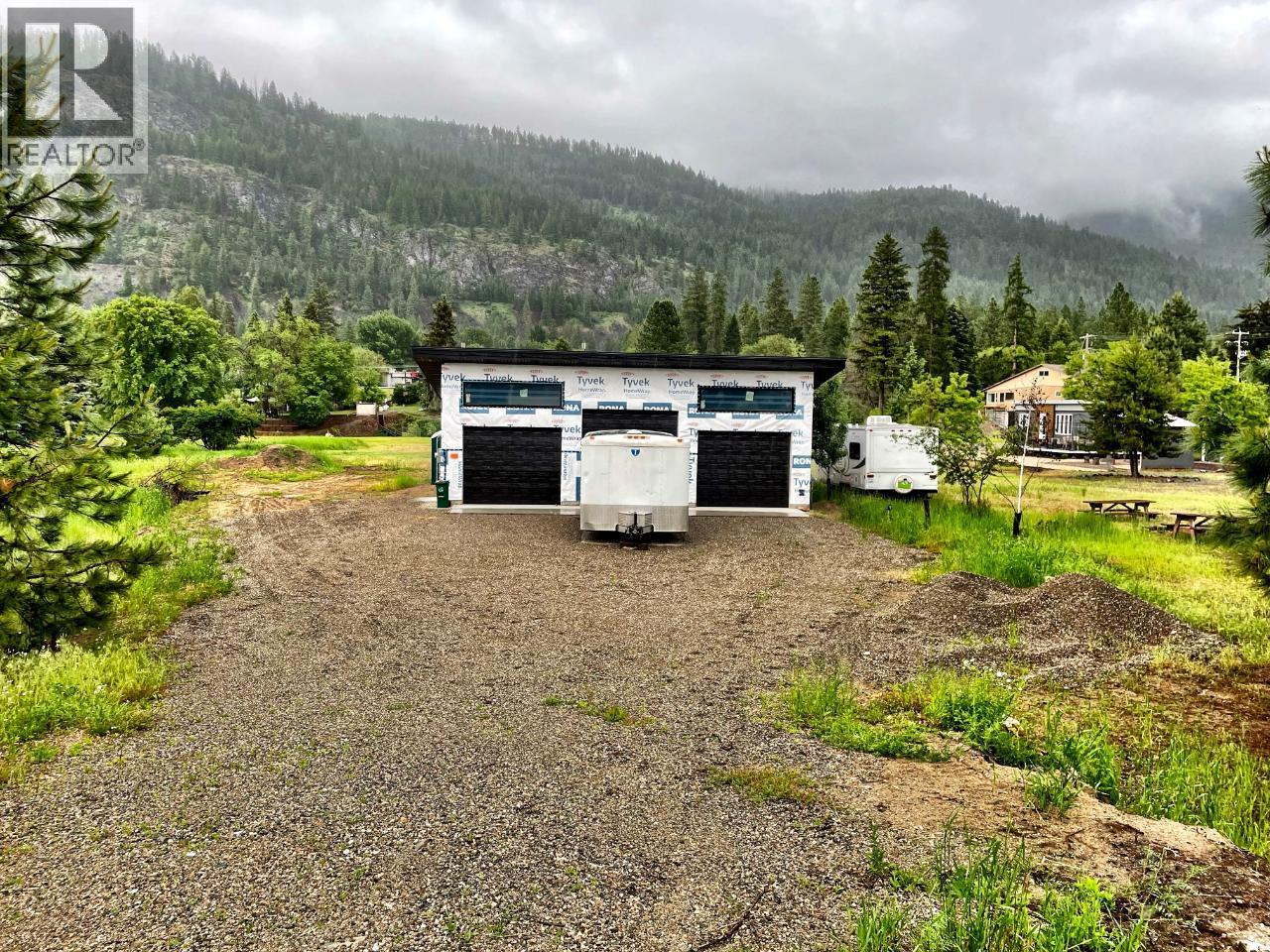 1650 BENNIGER Road, christina lake, British Columbia