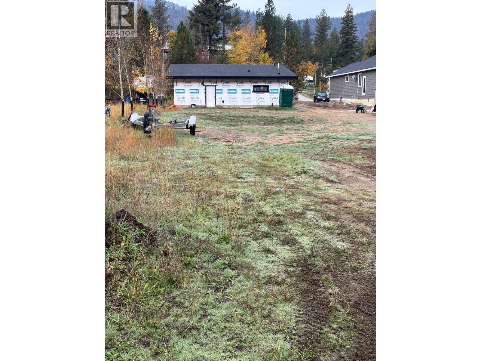 1650 Benniger Road, Christina Lake, British Columbia  V0H 1E0 - Photo 14 - 10380810