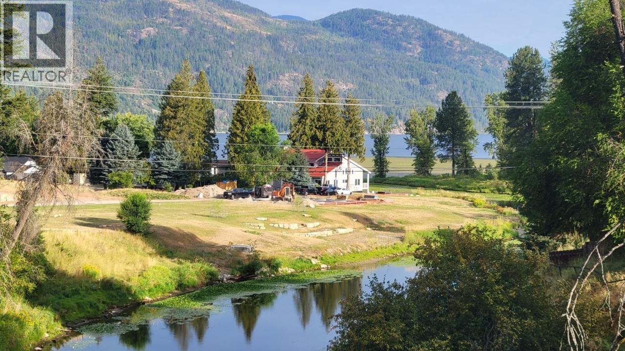 1650 Benniger Road, Christina Lake, British Columbia  V0H 1E0 - Photo 5 - 10380810