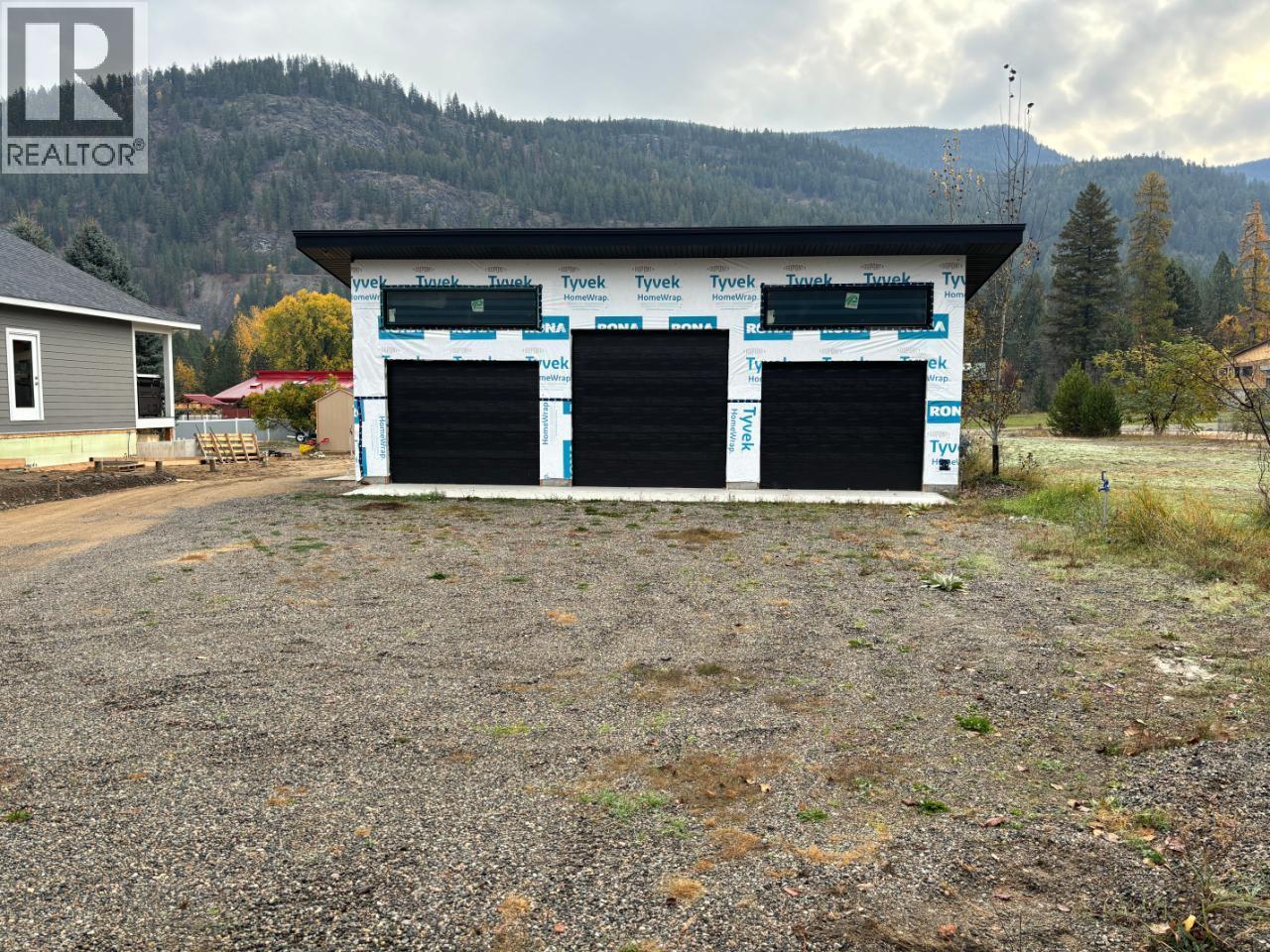 1650 Benniger Road, Christina Lake, British Columbia  V0H 1E0 - Photo 8 - 10380810