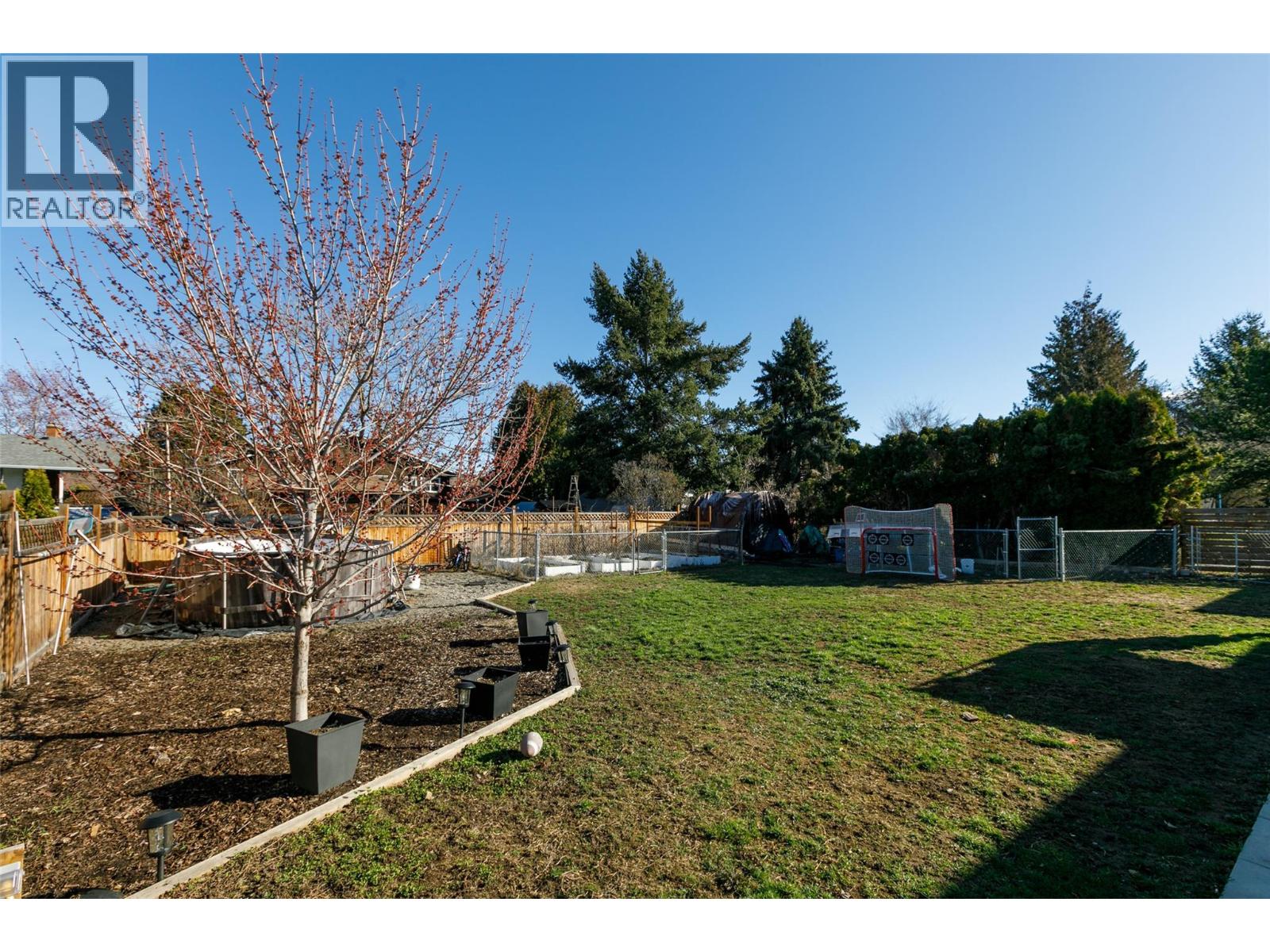 340 Patterson Road, Kelowna, British Columbia  V1X 2L2 - Photo 28 - 10380977