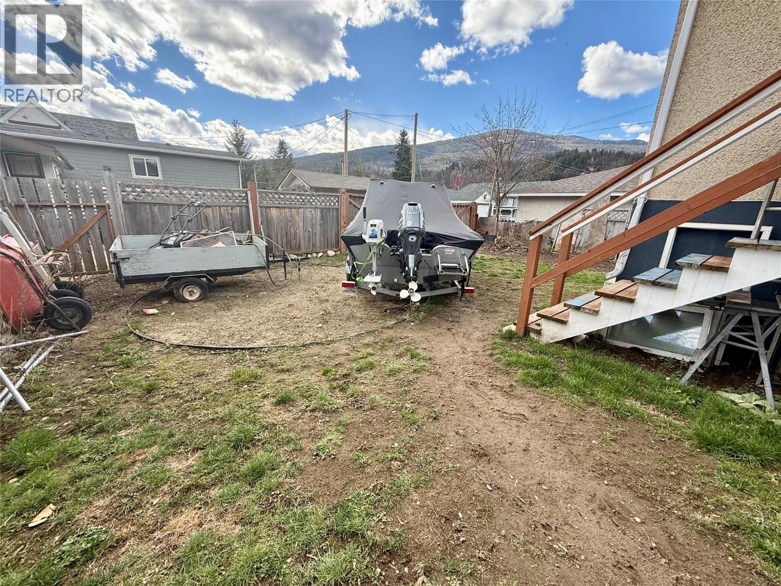 706 2nd Street, Castlegar, British Columbia  V1N 1Y8 - Photo 23 - 10380907