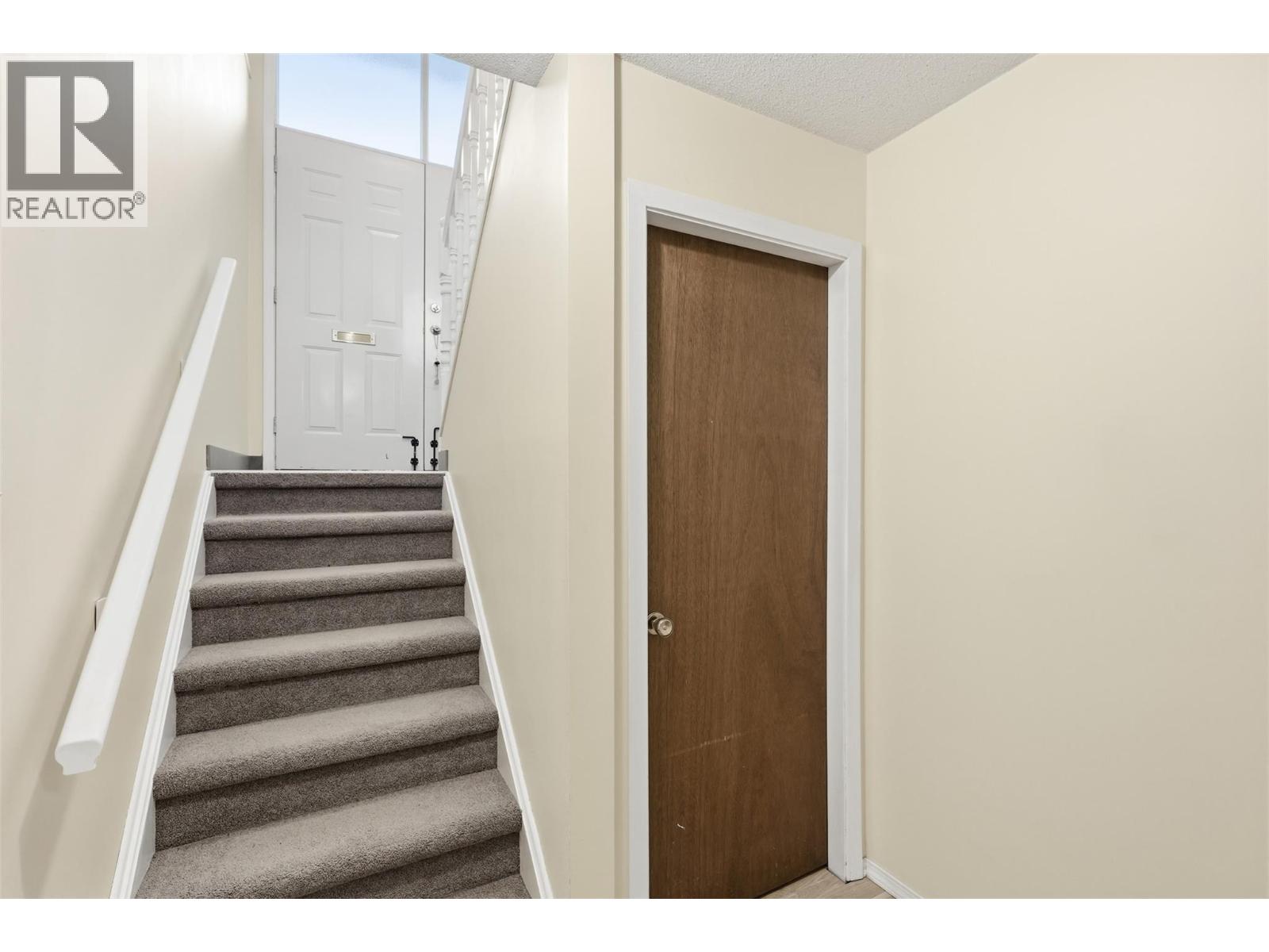 1119 Kemano Street, Kamloops, British Columbia  V2B 2T8 - Photo 21 - 10380813