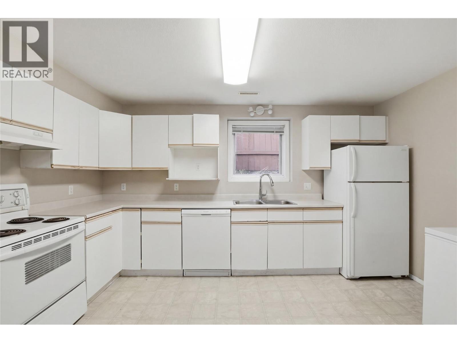 935 Dominion Street, Kamloops, British Columbia  V2C 2Y3 - Photo 18 - 10381009