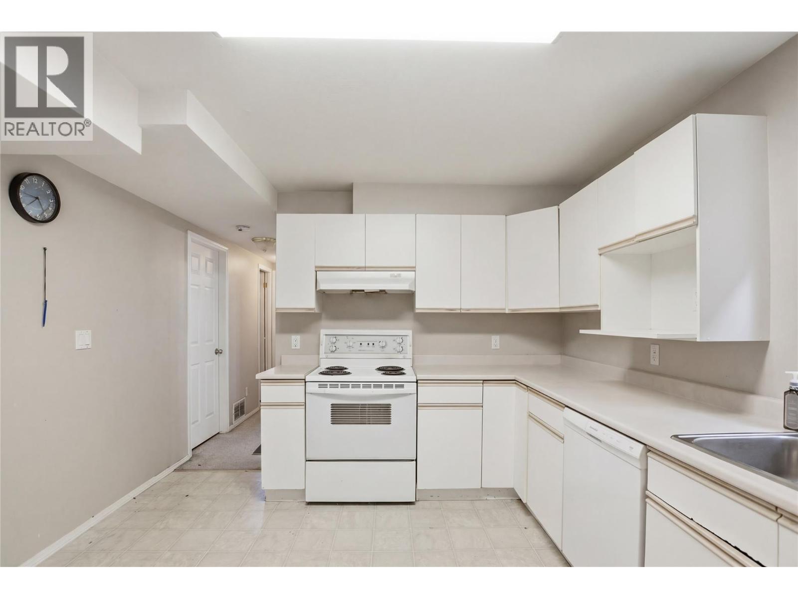 935 Dominion Street, Kamloops, British Columbia  V2C 2Y3 - Photo 19 - 10381009