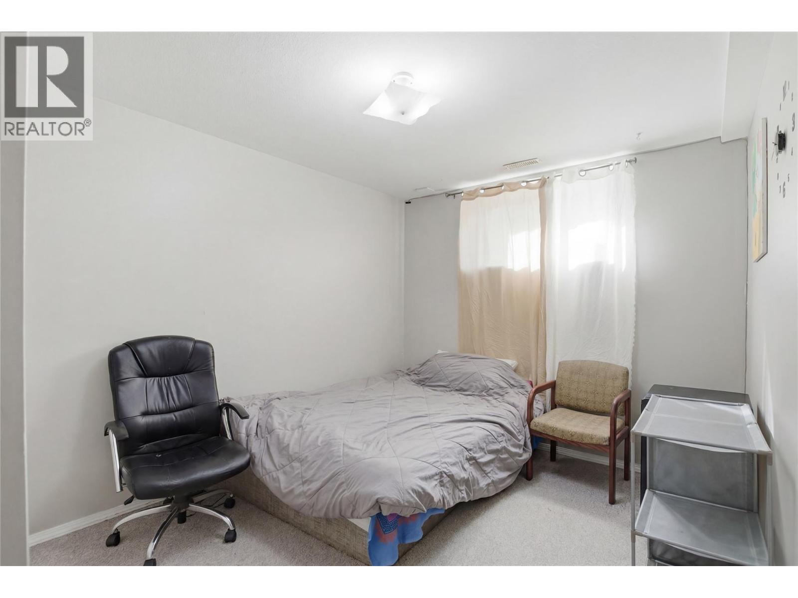 935 Dominion Street, Kamloops, British Columbia  V2C 2Y3 - Photo 20 - 10381009