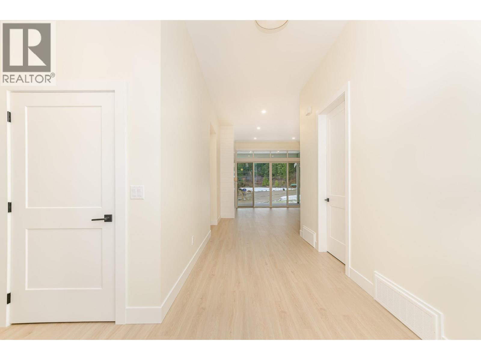 2504 Fox Glen Way Lot# 11, Blind Bay, British Columbia  V0E 1H0 - Photo 17 - 10379114