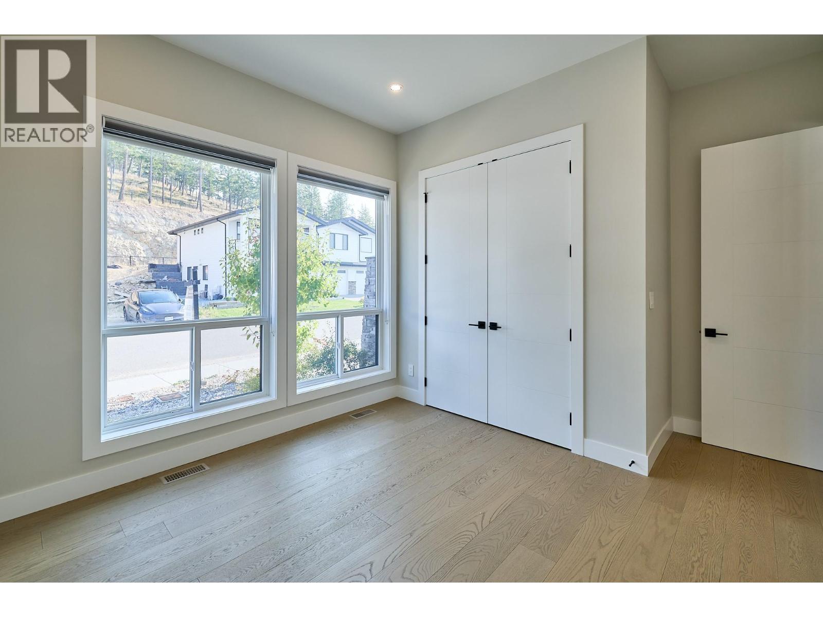 2264 Lavetta Drive, Kelowna, British Columbia  V1P 1V1 - Photo 12 - 10381026