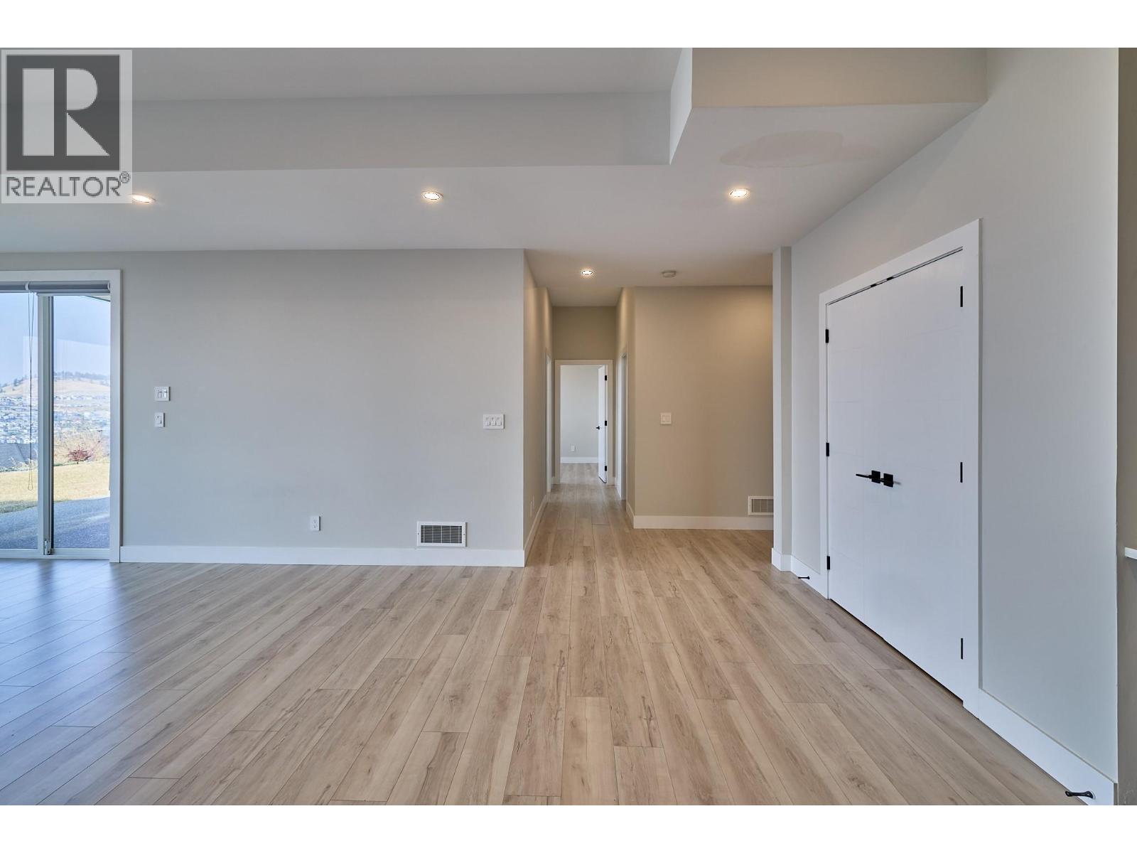 2264 Lavetta Drive, Kelowna, British Columbia  V1P 1V1 - Photo 43 - 10381026