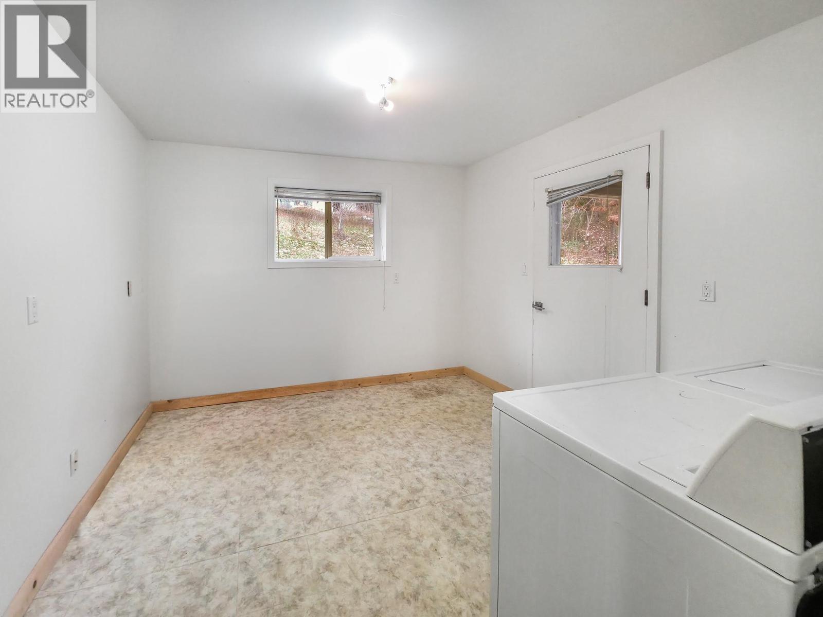 338 Valleyview Drive, Creston, British Columbia  V0B 1G3 - Photo 13 - 10381018