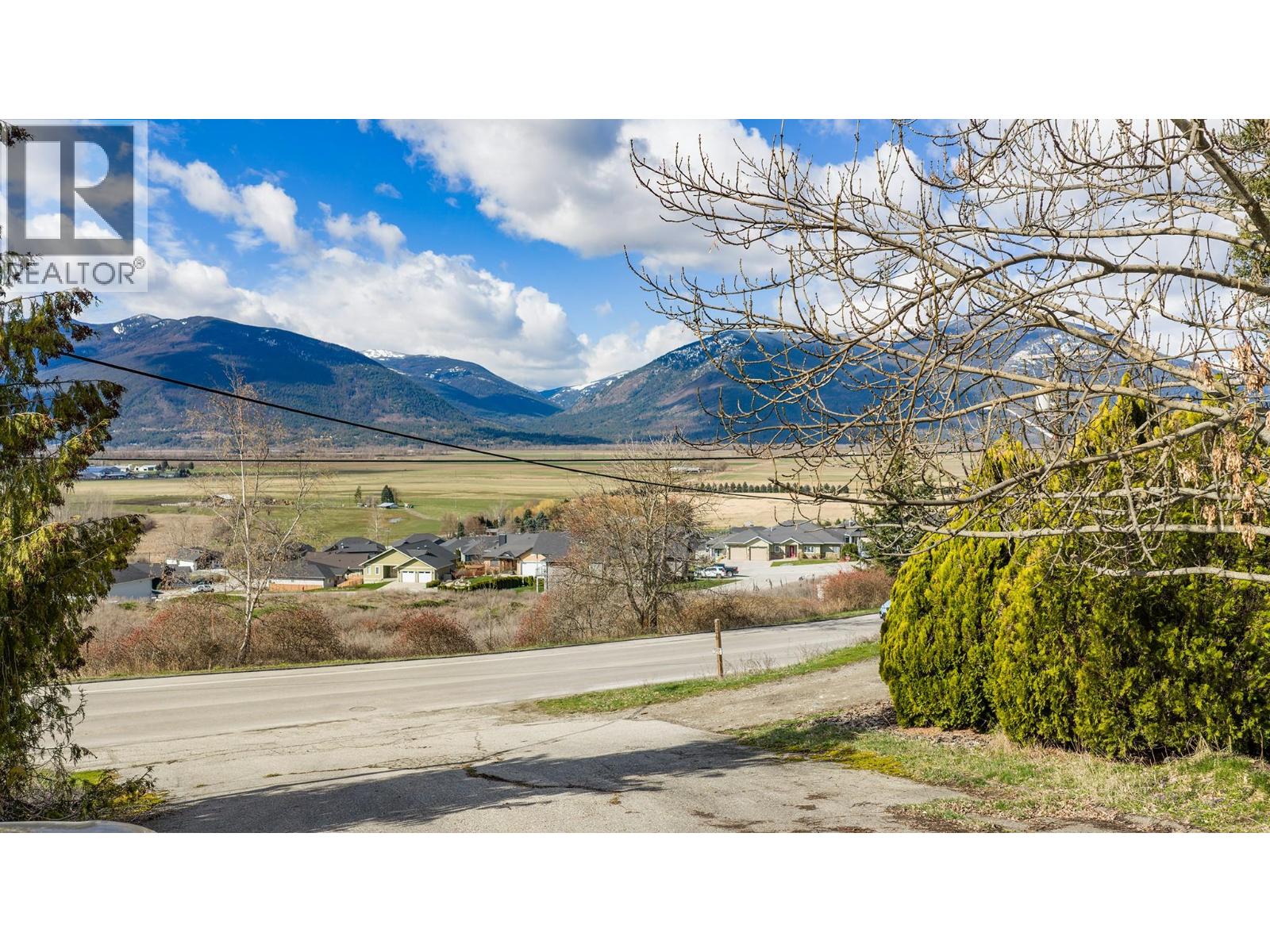 338 Valleyview Drive, Creston, British Columbia  V0B 1G3 - Photo 26 - 10381018