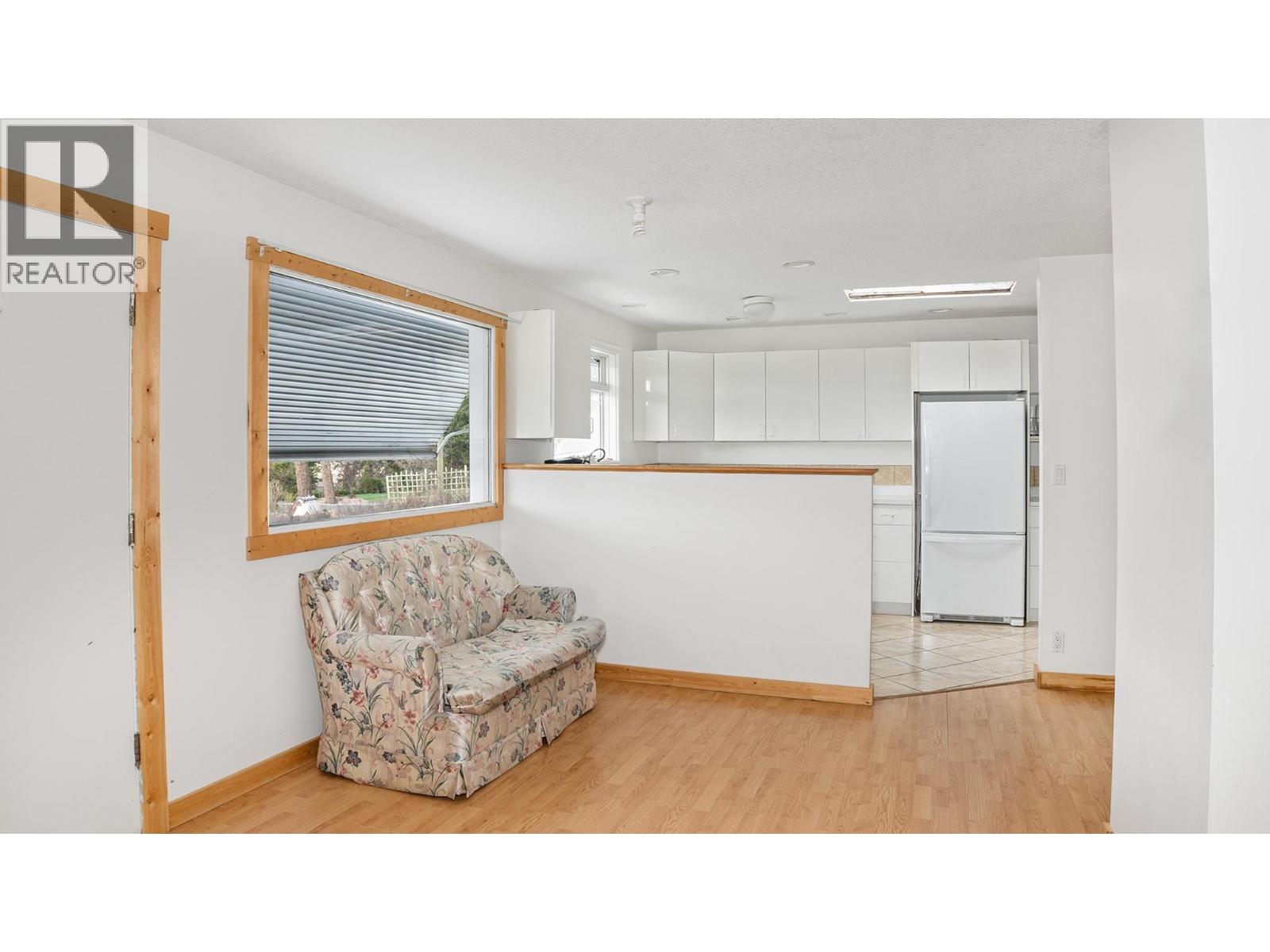 338 Valleyview Drive, Creston, British Columbia  V0B 1G3 - Photo 9 - 10381018