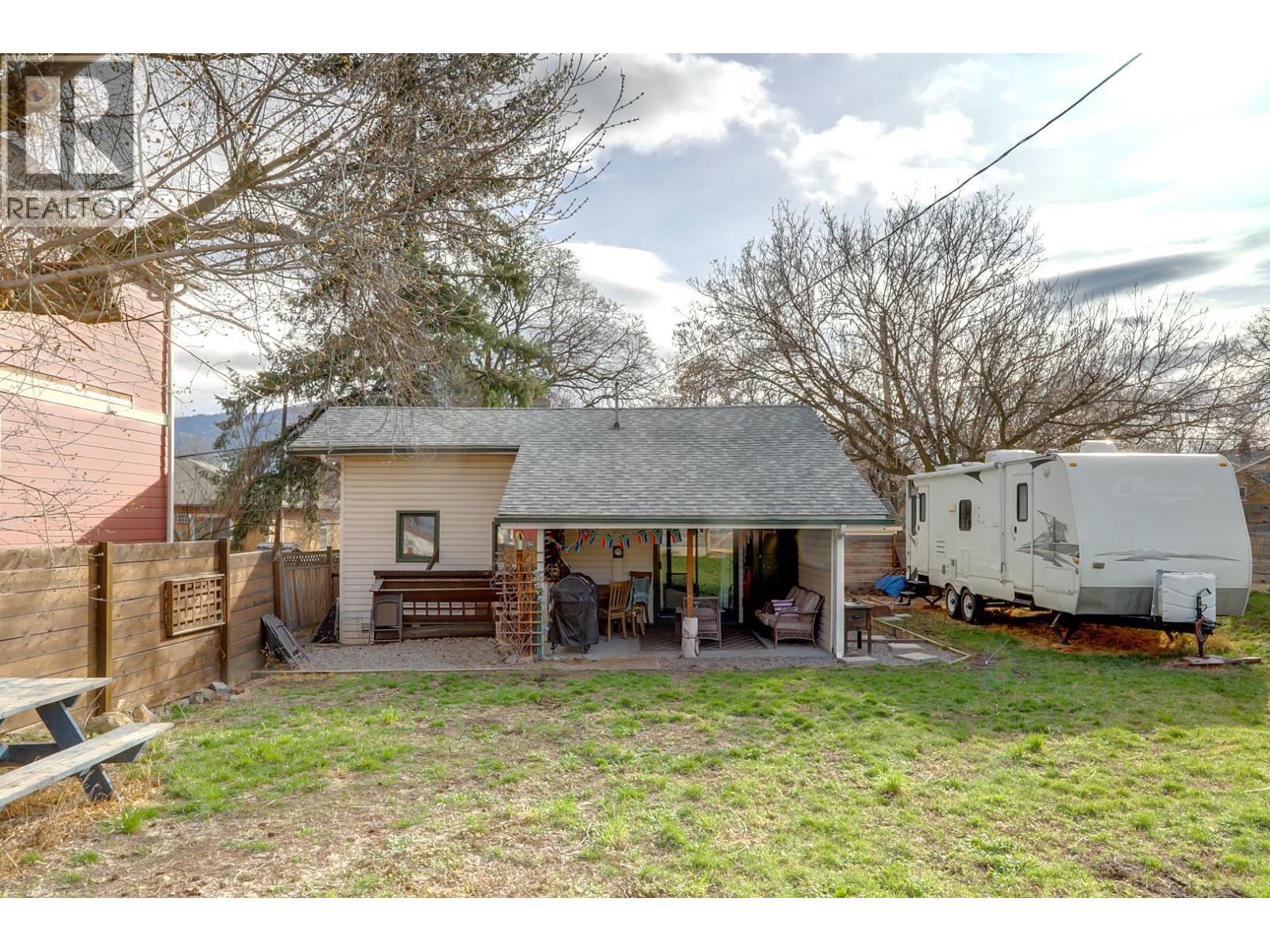 1703 33 Street, vernon, British Columbia