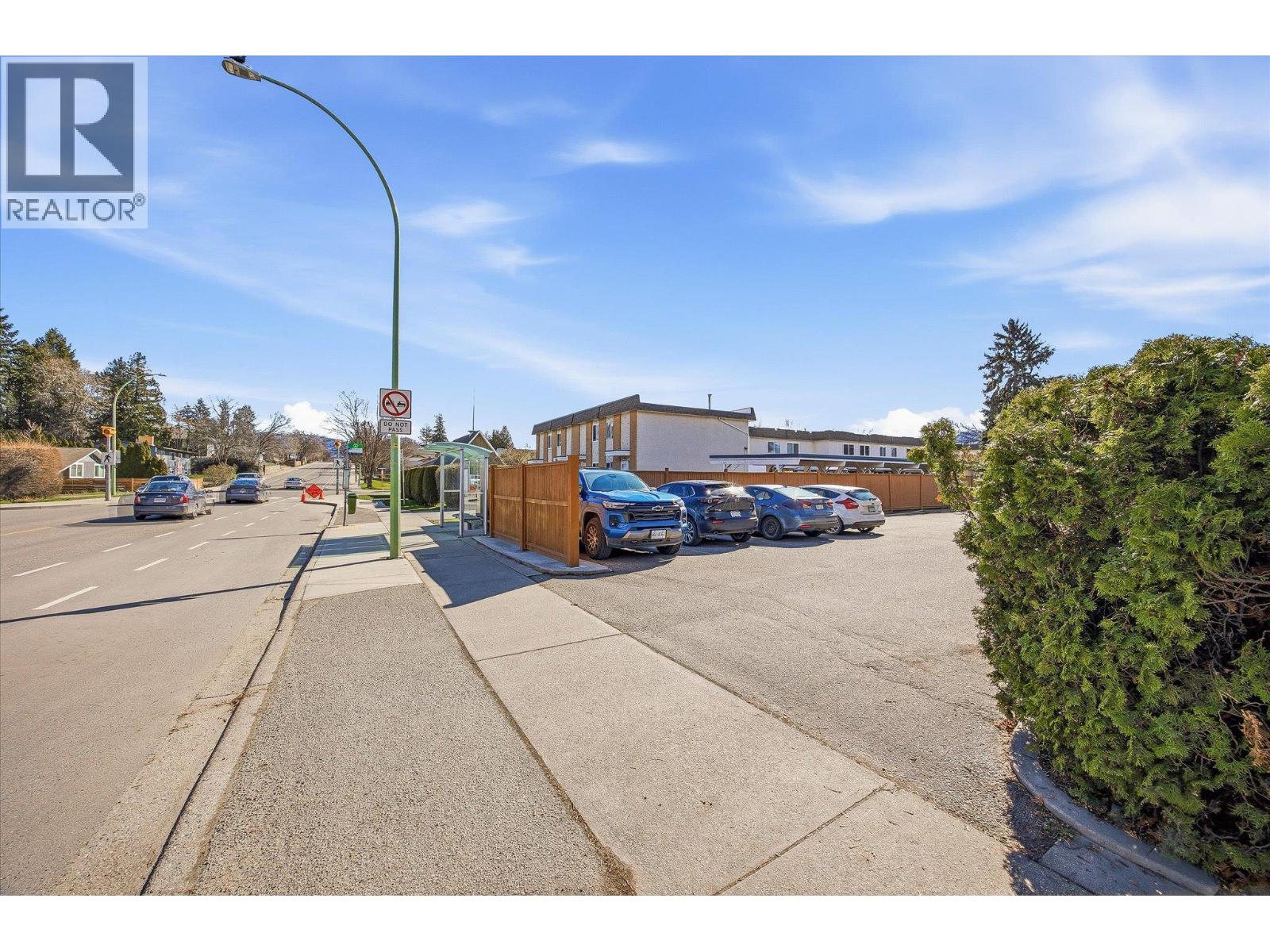 1291 Bernard Avenue Unit# 2, Kelowna, British Columbia  V1Y 6R3 - Photo 24 - 10380828