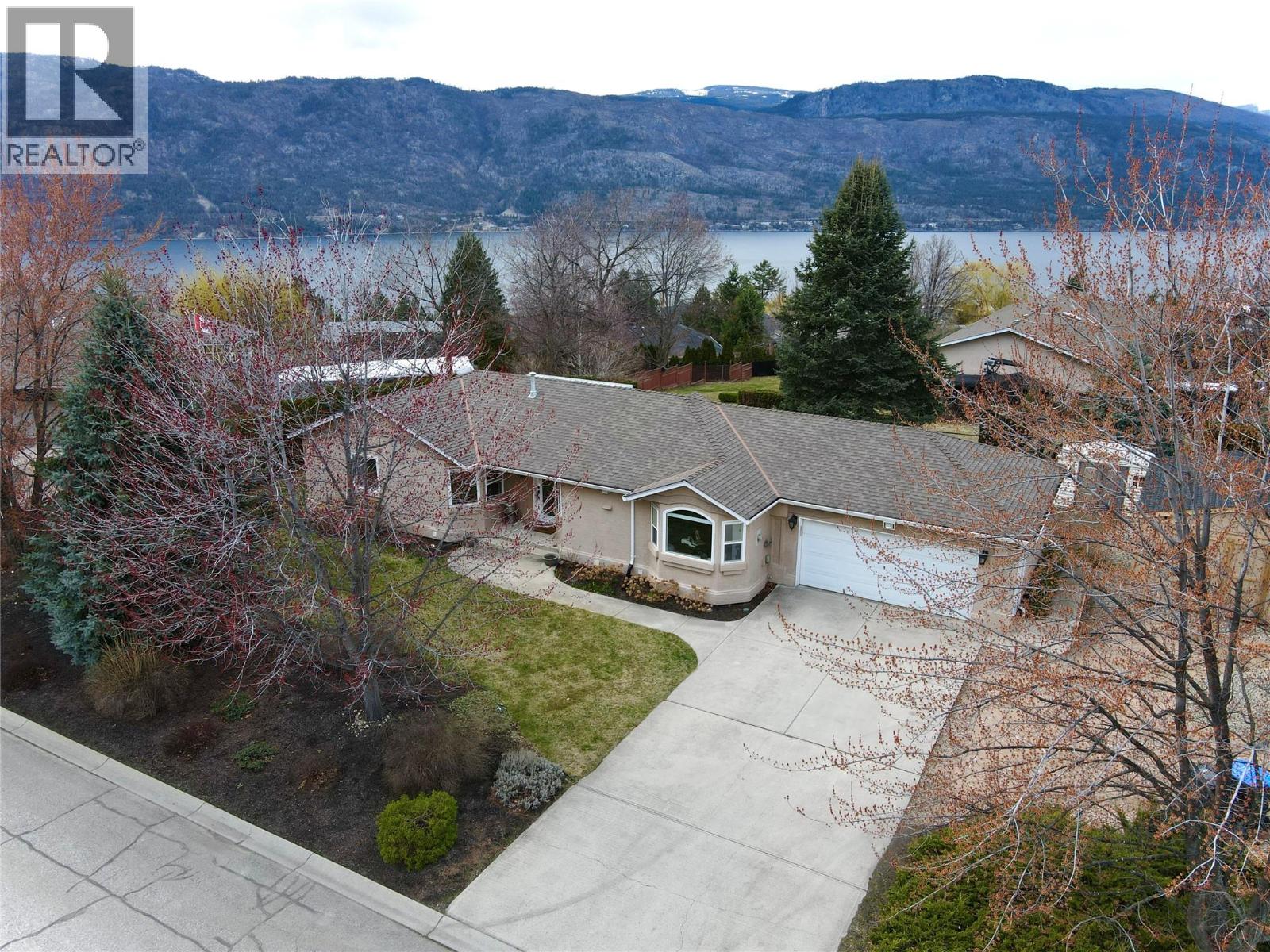 1740 Saldin Court, Lake Country, British Columbia  V4V 1N9 - Photo 1 - 10380836
