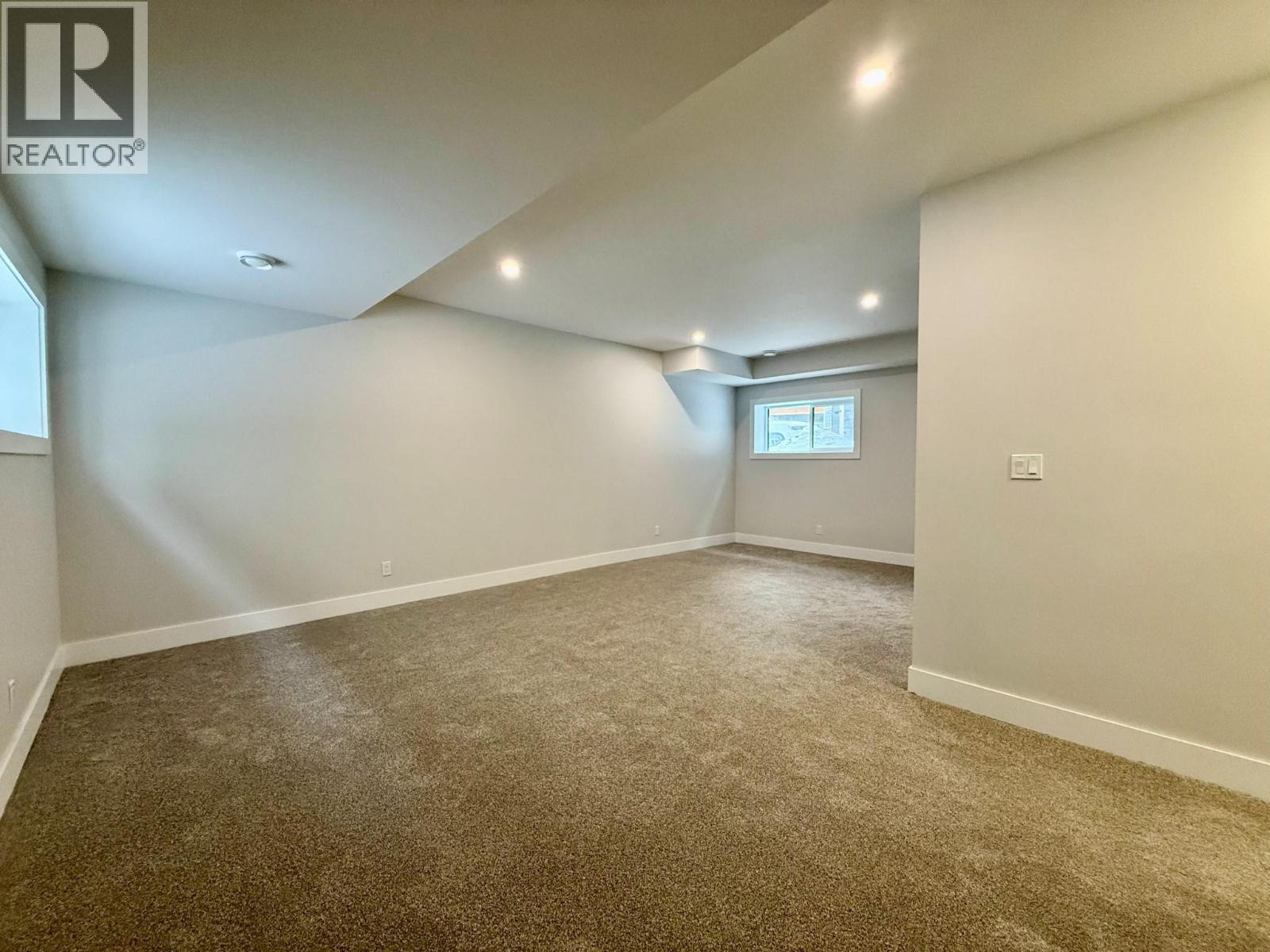 1938 Foxwood Trail Unit# 9, Windermere, British Columbia  V0B 2L2 - Photo 19 - 10381017