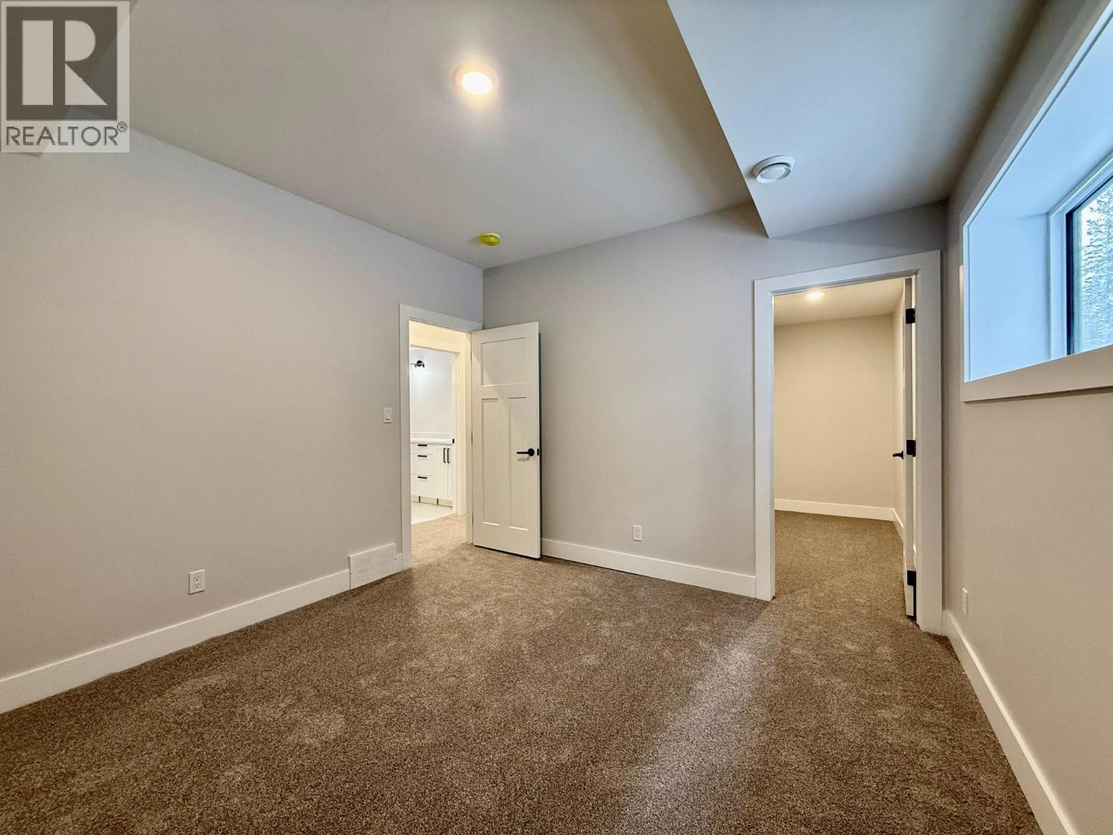 1938 Foxwood Trail Unit# 9, Windermere, British Columbia  V0B 2L2 - Photo 23 - 10381017