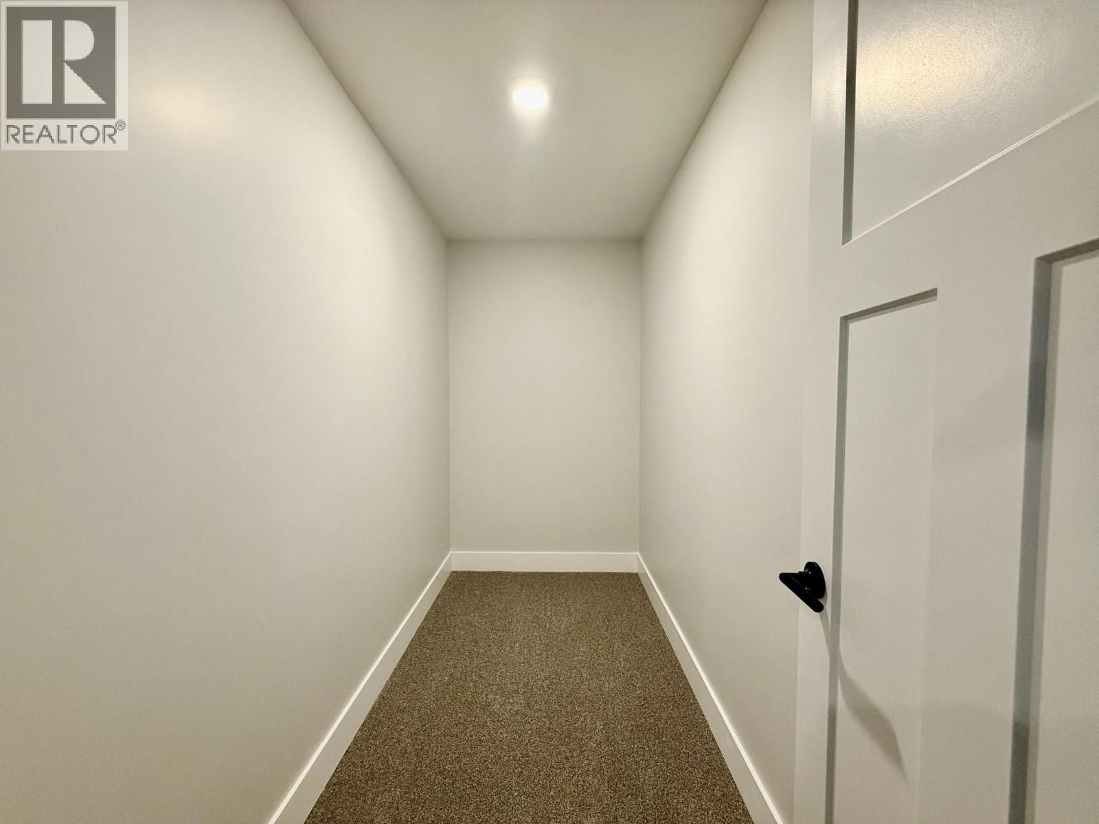 1938 Foxwood Trail Unit# 9, Windermere, British Columbia  V0B 2L2 - Photo 24 - 10381017