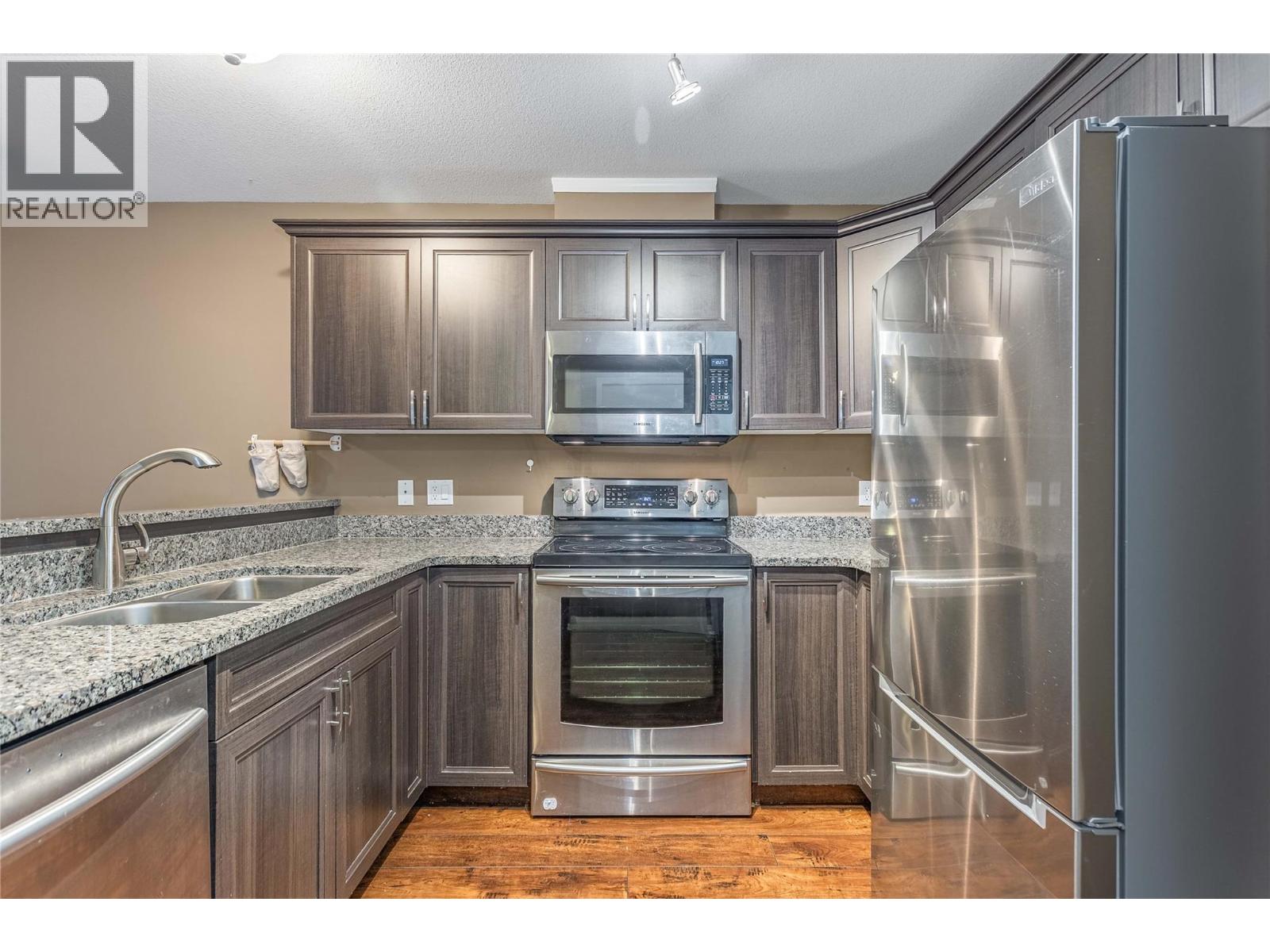 2733 Riffington Place Unit# 102, West Kelowna, British Columbia  V1Z 3L1 - Photo 5 - 10381016