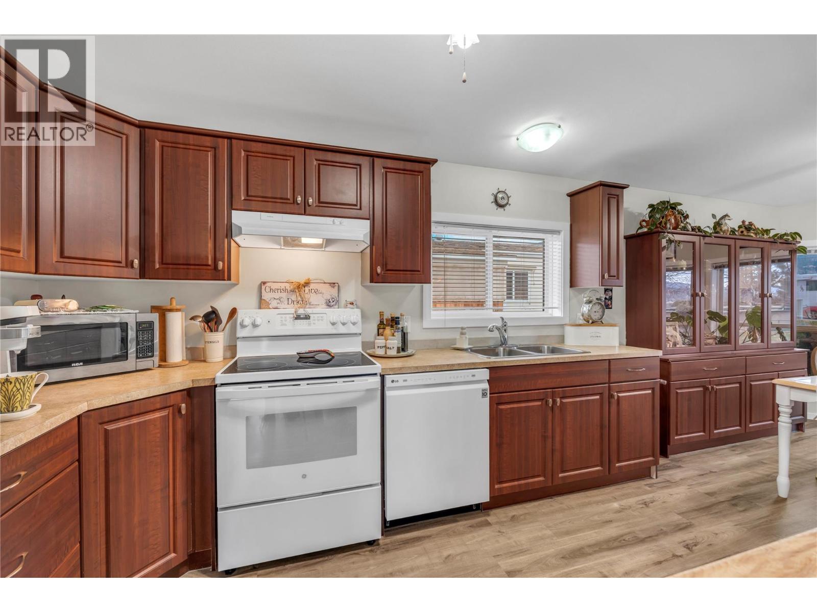 98 Okanagan Avenue E Unit# 43, Penticton, British Columbia  V2A 3J5 - Photo 8 - 10381004