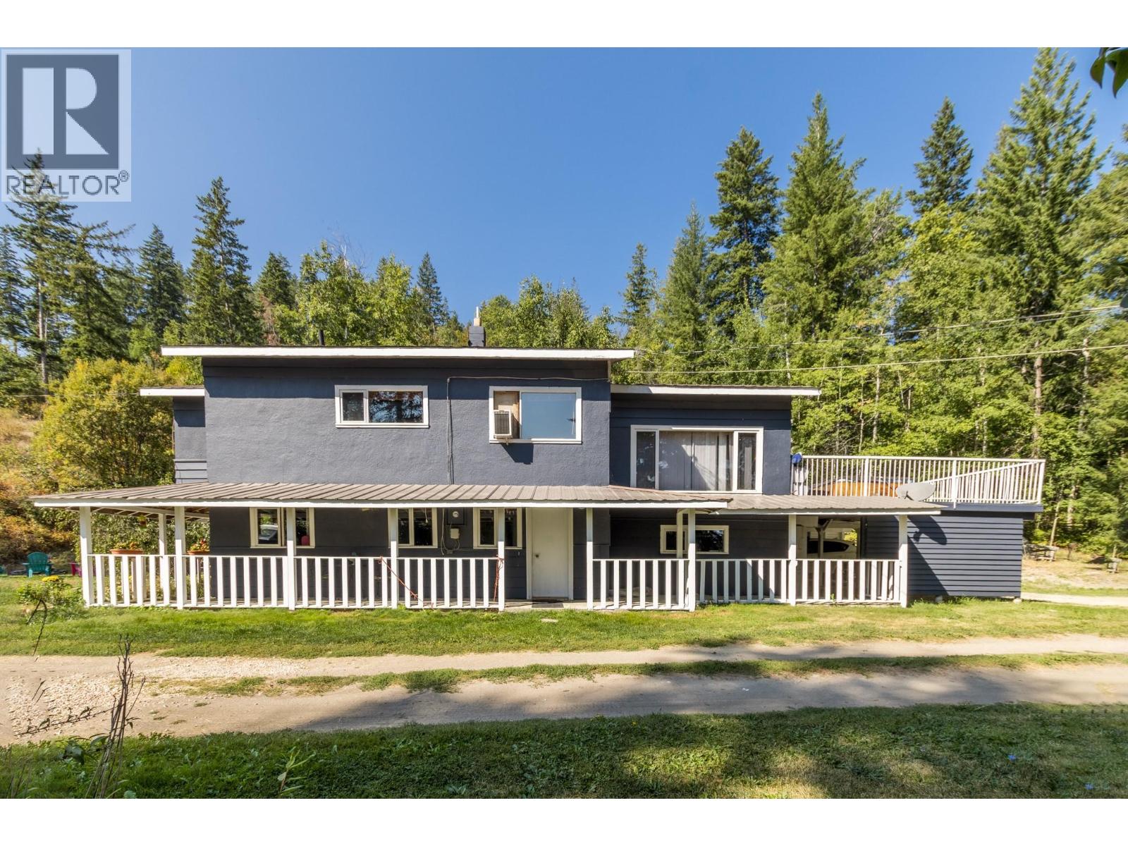 3591 65 Avenue Nw, Salmon Arm, British Columbia  V1E 3A2 - Photo 3 - 10380891
