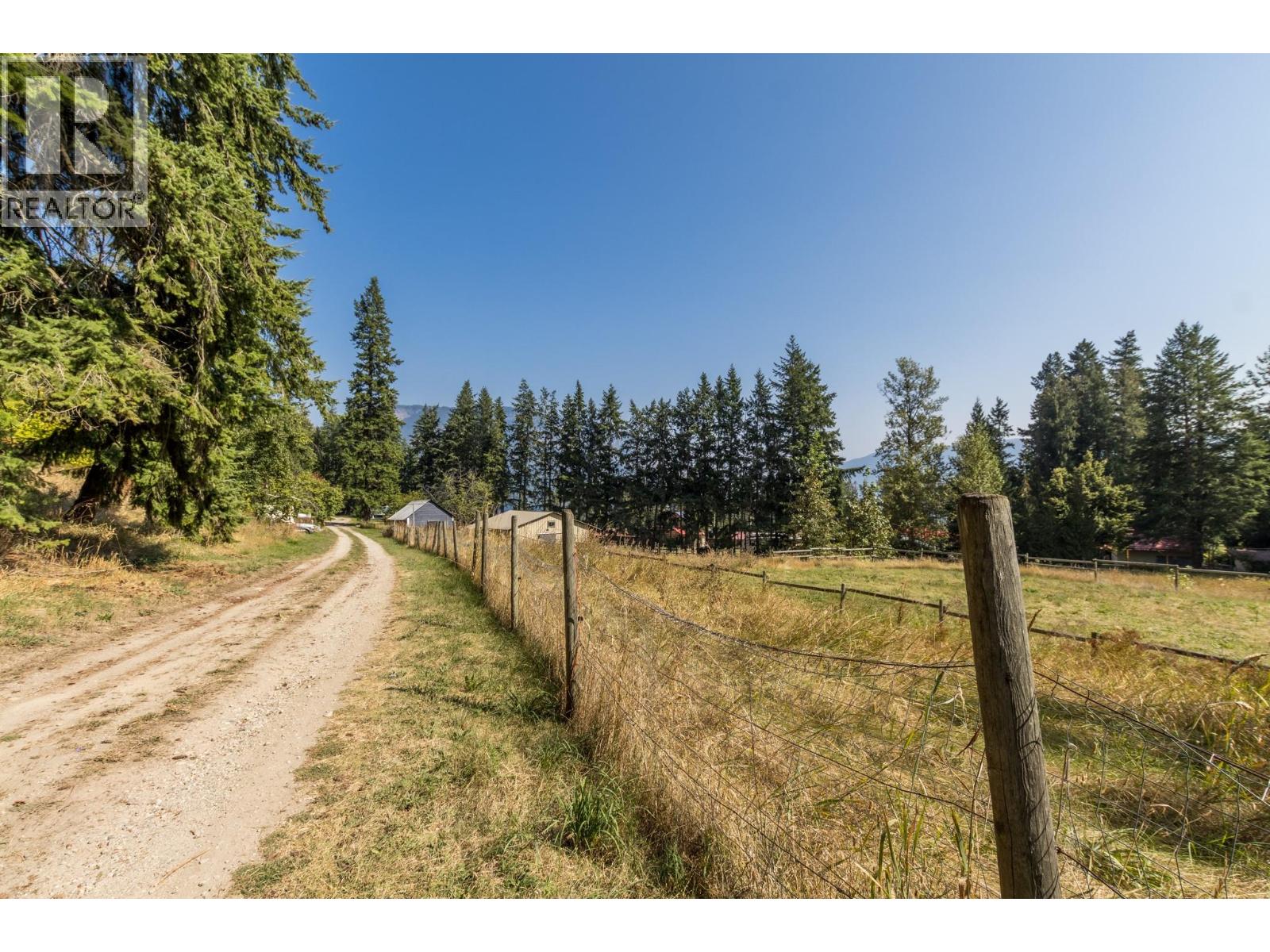 3591 65 Avenue Nw, Salmon Arm, British Columbia  V1E 3A2 - Photo 50 - 10380891