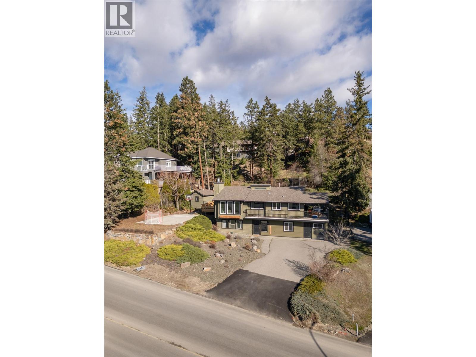 1835 Horizon Drive, West Kelowna, British Columbia  V1Z 3E4 - Photo 2 - 10380996