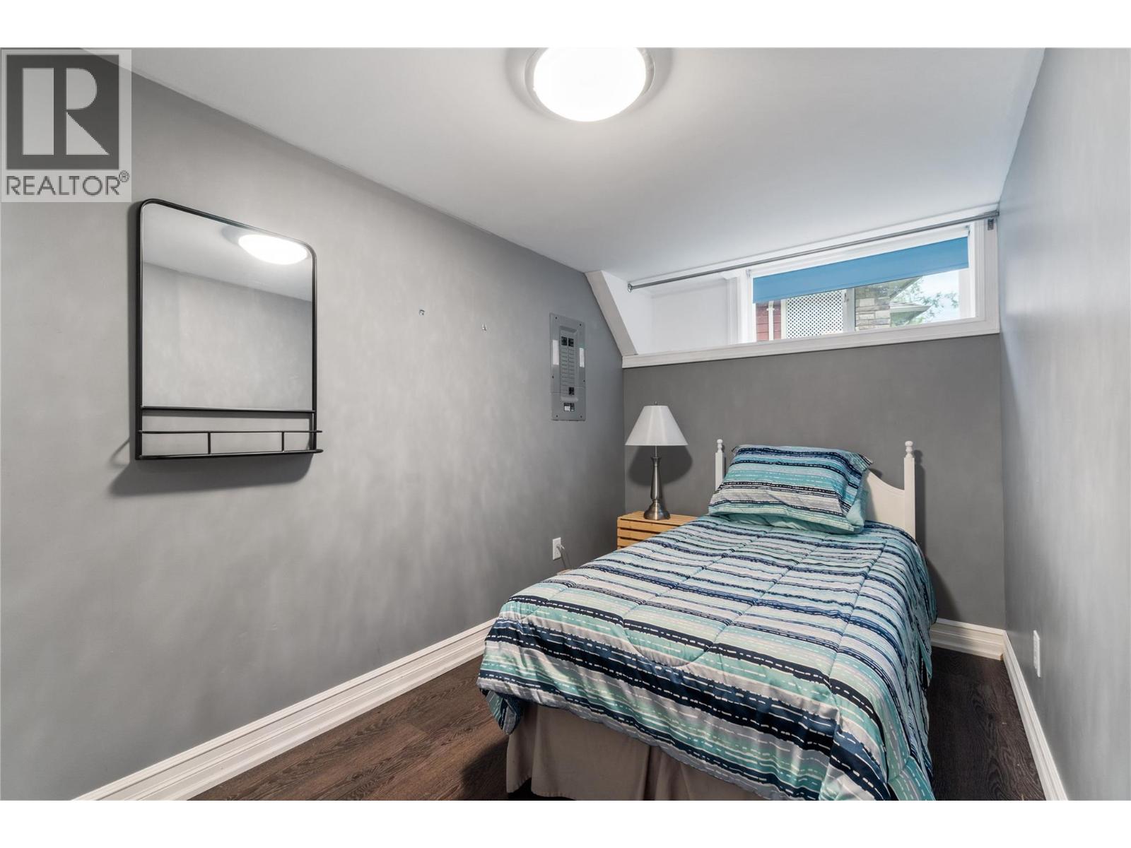 1040 14 Avenue Se, Salmon Arm, British Columbia  V1E 2R6 - Photo 16 - 10380958