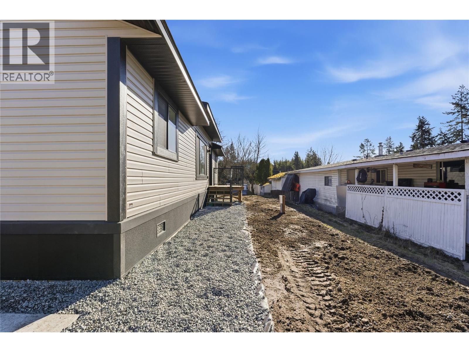 1361 30 Street Se Unit# 42, Salmon Arm, British Columbia  V1E 2N4 - Photo 27 - 10379032