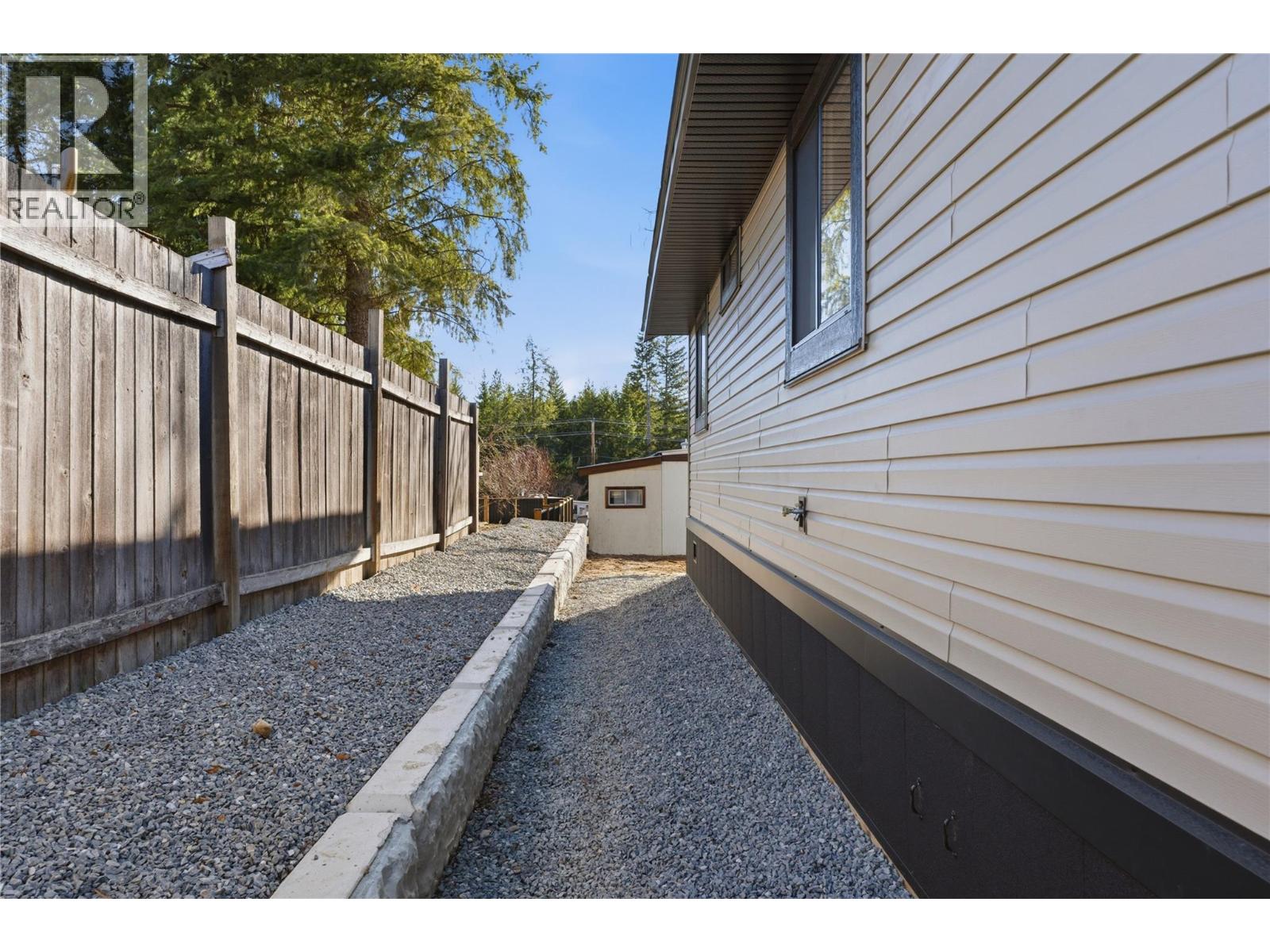 1361 30 Street Se Unit# 42, Salmon Arm, British Columbia  V1E 2N4 - Photo 28 - 10379032