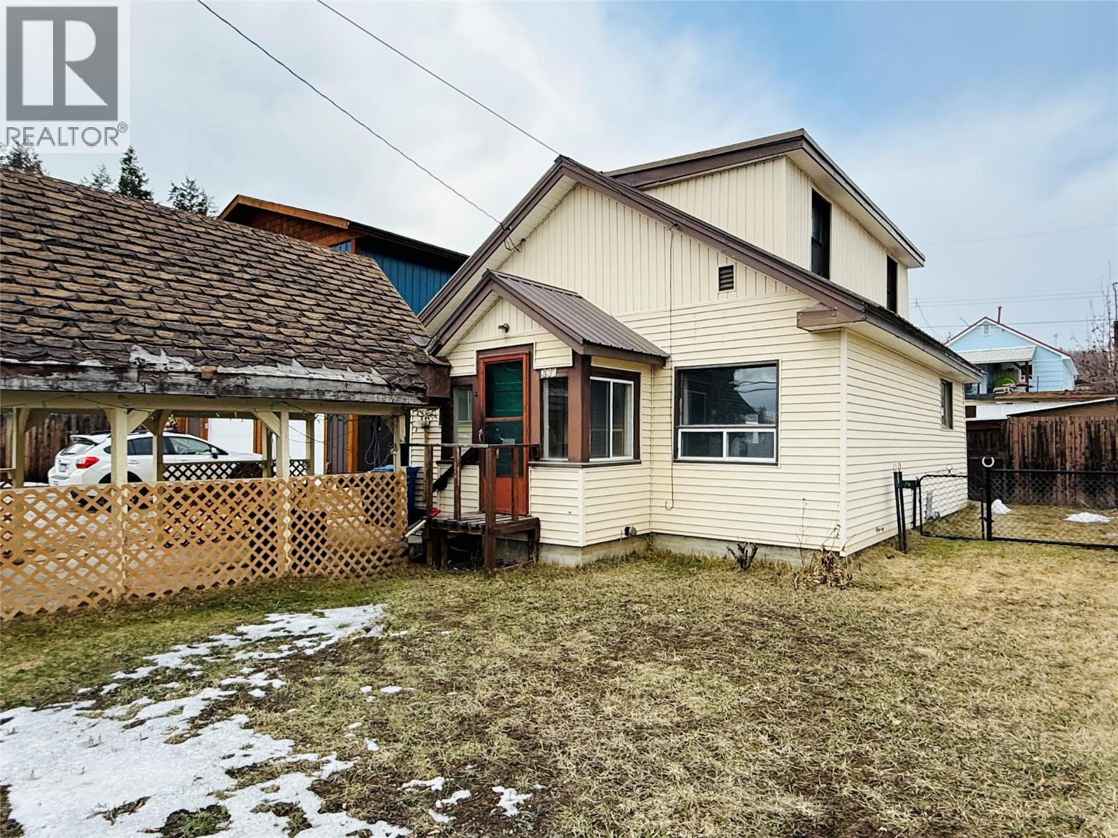 335 Marsden Street, Kimberley, British Columbia  V1A 1H3 - Photo 1 - 10373600