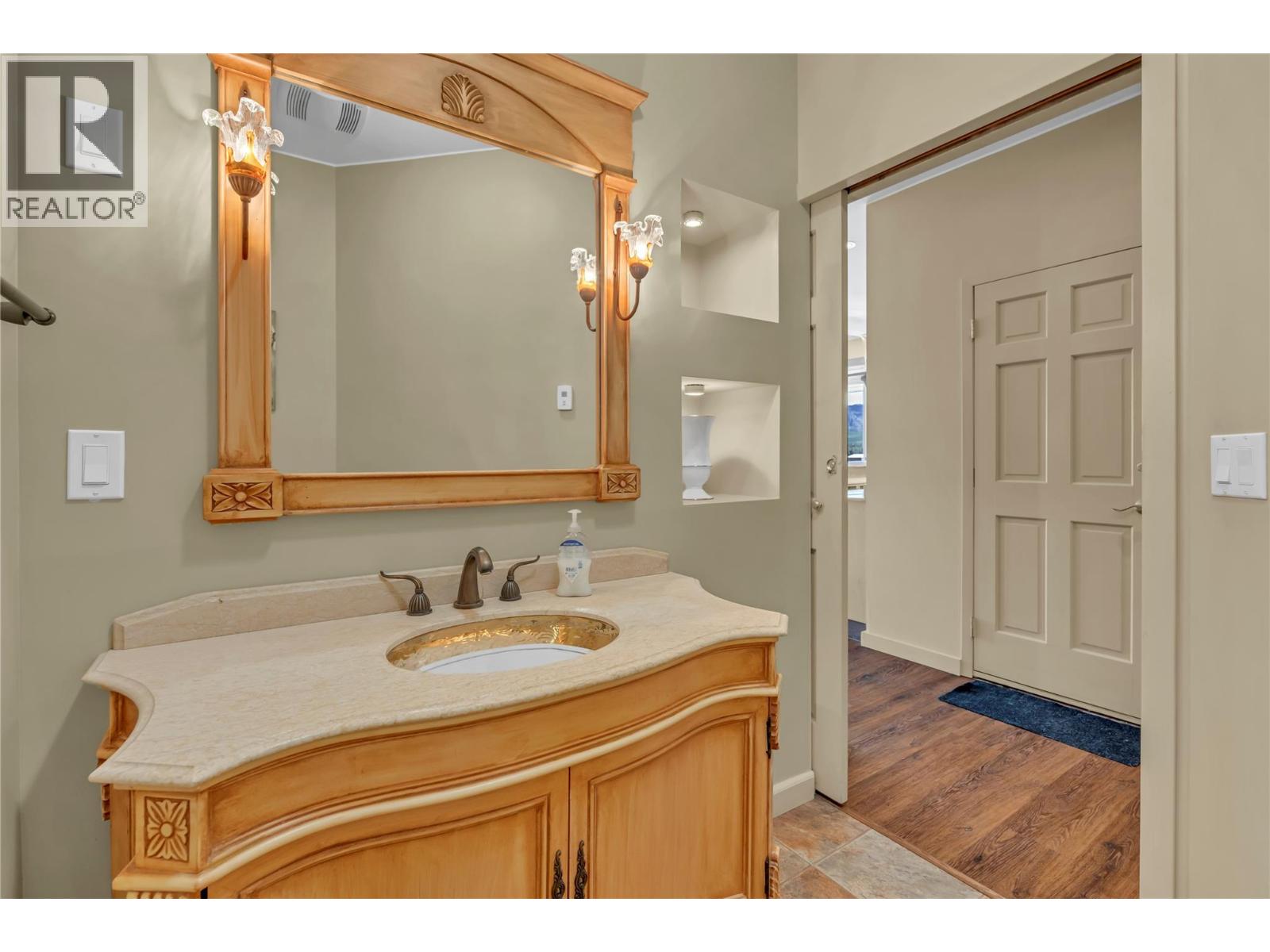 8705 Road 22 Road, Oliver, British Columbia  V0H 1T1 - Photo 16 - 10381063