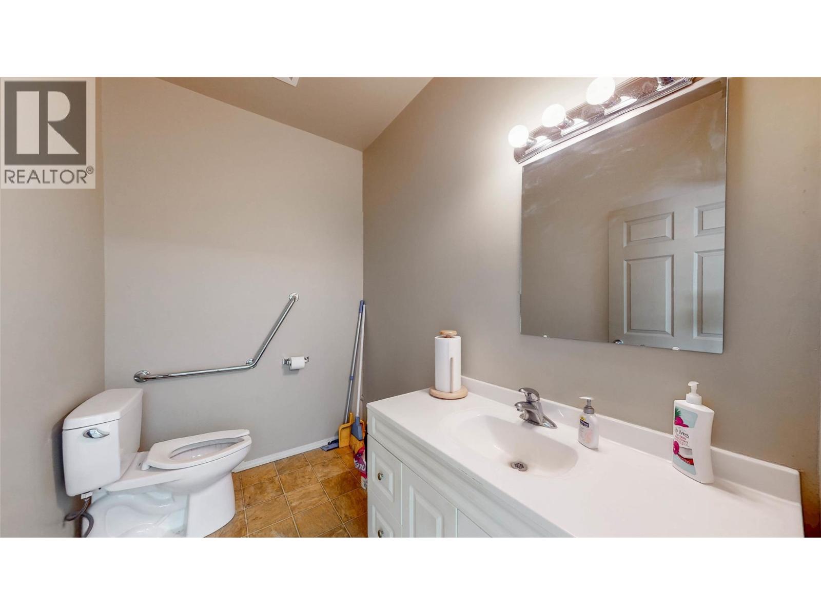 609 Highway 97, Osoyoos, British Columbia  V0H 1V1 - Photo 11 - 10380567