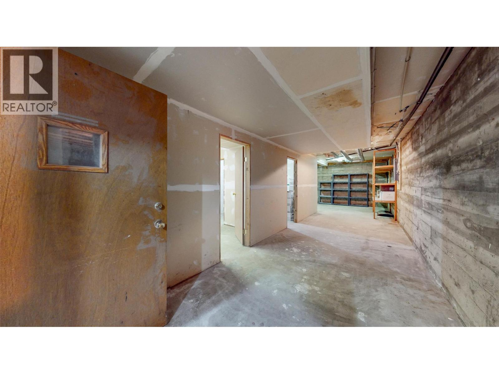 609 Highway 97, Osoyoos, British Columbia  V0H 1V1 - Photo 13 - 10380567