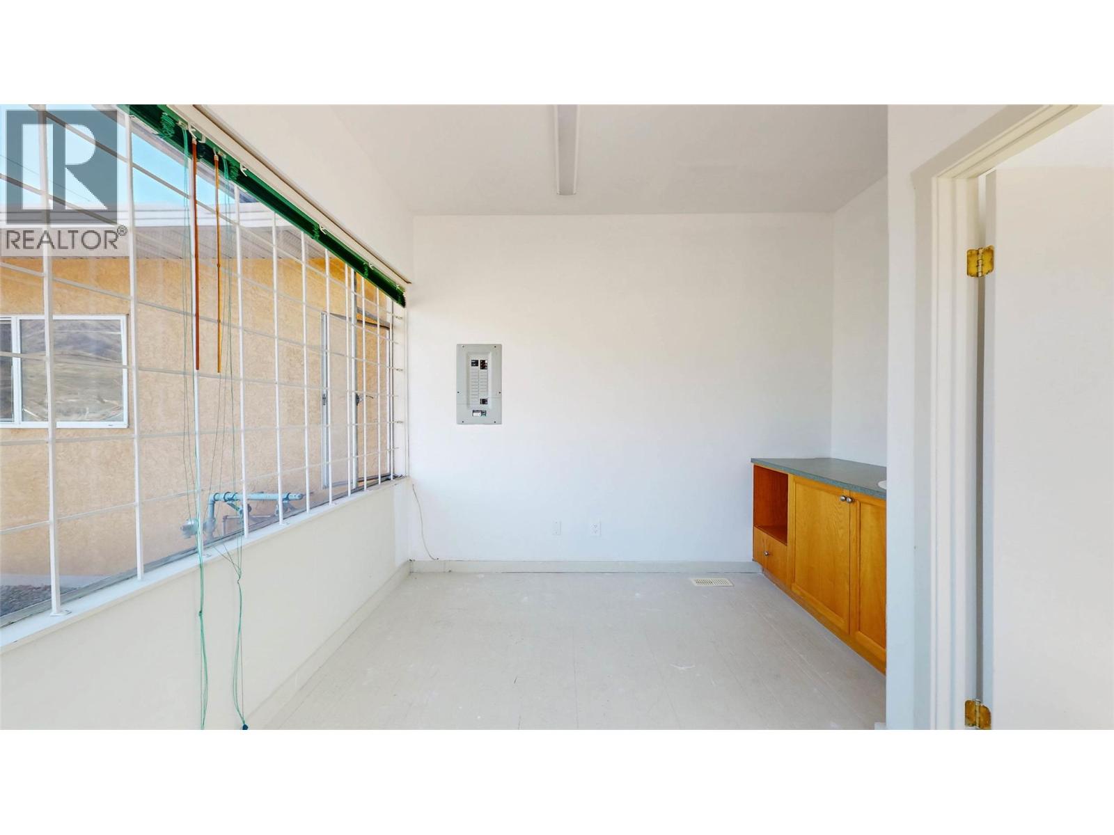 609 Highway 97, Osoyoos, British Columbia  V0H 1V1 - Photo 3 - 10380567